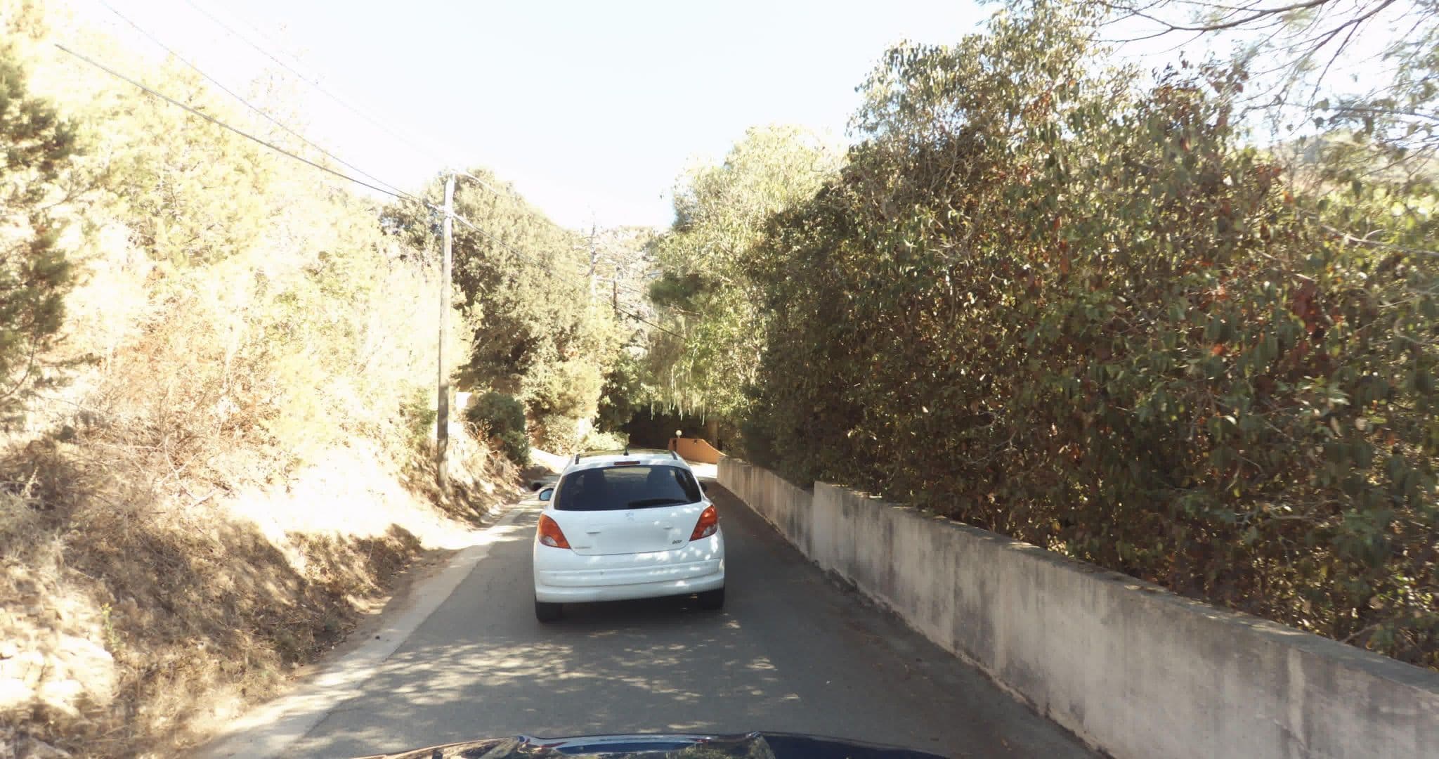 Street view near Isulella Hôtel & Restaurant, Porto-Vecchio — © sogefi (CC BY-SA · Mapillary)