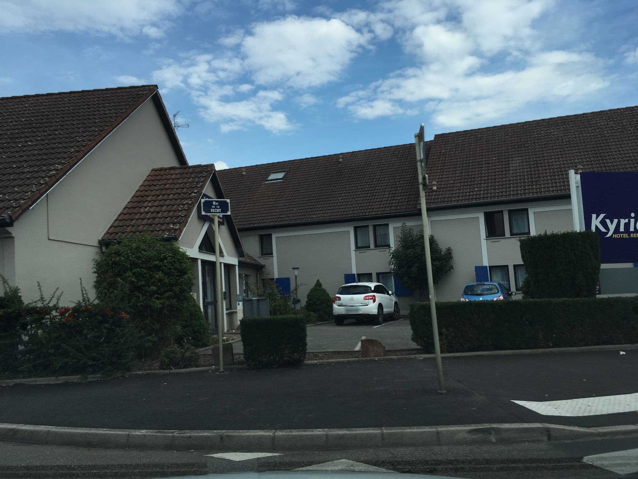 Street view near Kyriad Colmar Cité Administrative, Colmar — © mappy_sa (CC BY-SA · Mapillary)
