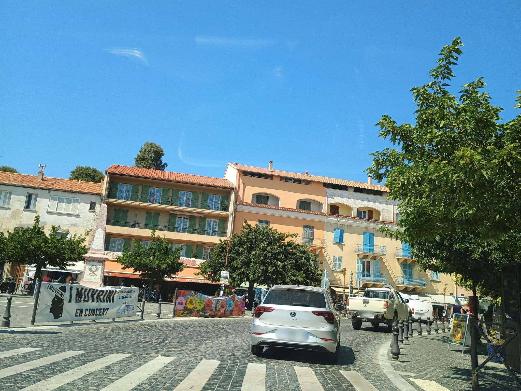 Street view near Société d'Exploitation de l'Hôtel d'Europe, Saint-Florent — © thetornado76 (CC BY-SA · Mapillary)