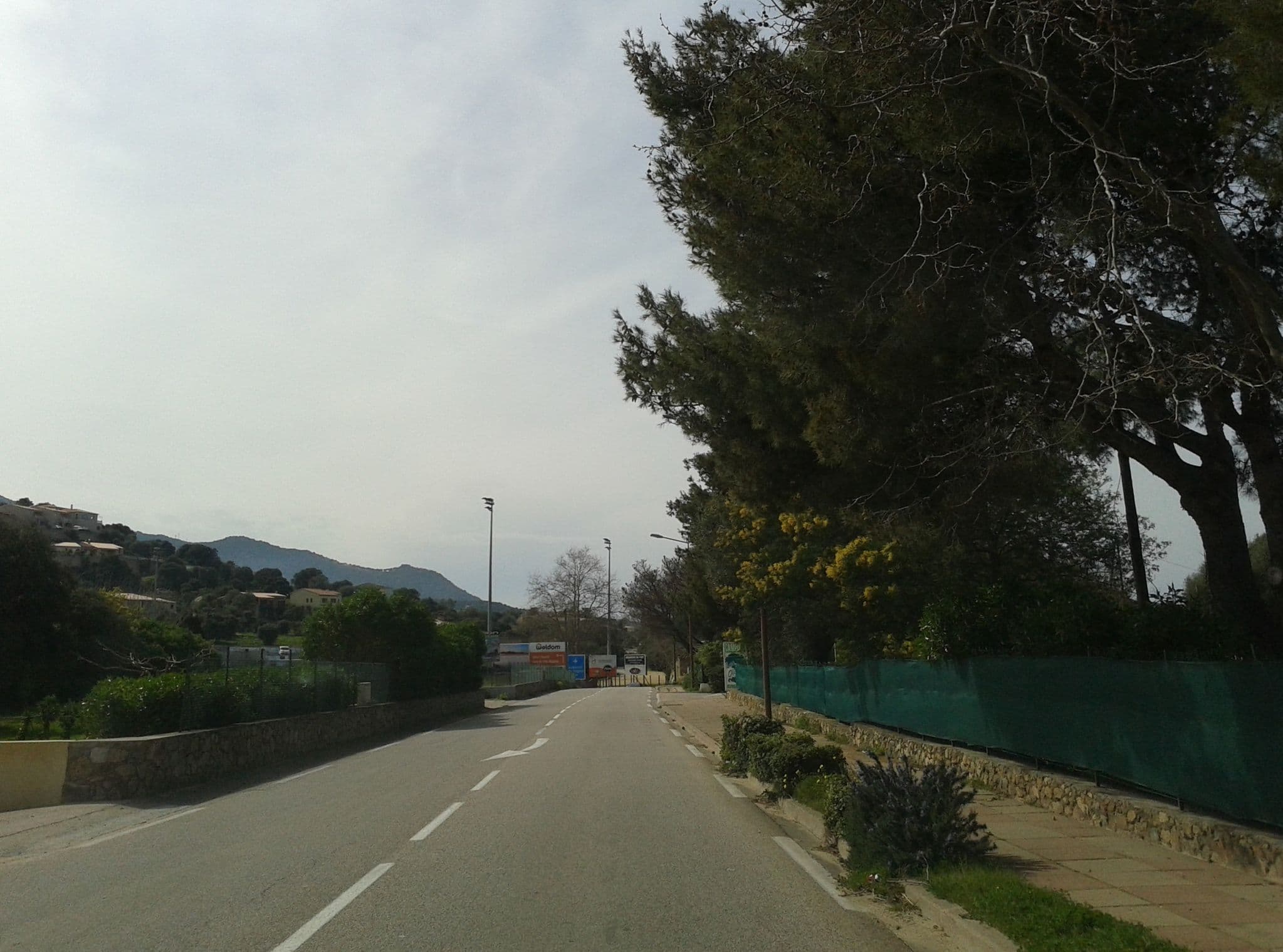 Street view near Résidence Kallisté l'Isulana, L'Île-Rousse — © momix (CC BY-SA · Mapillary)