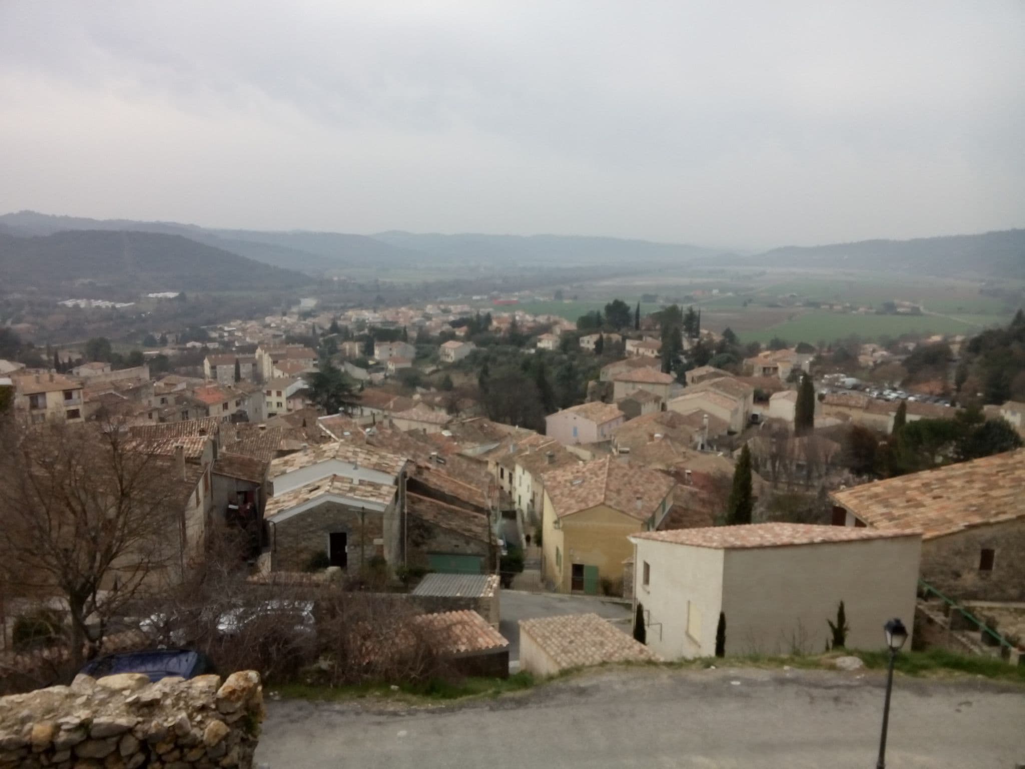 Street view near Appartement à Gréoux-les-Bains, Gréoux-les-Bains — © bmortgat (CC BY-SA · Mapillary)
