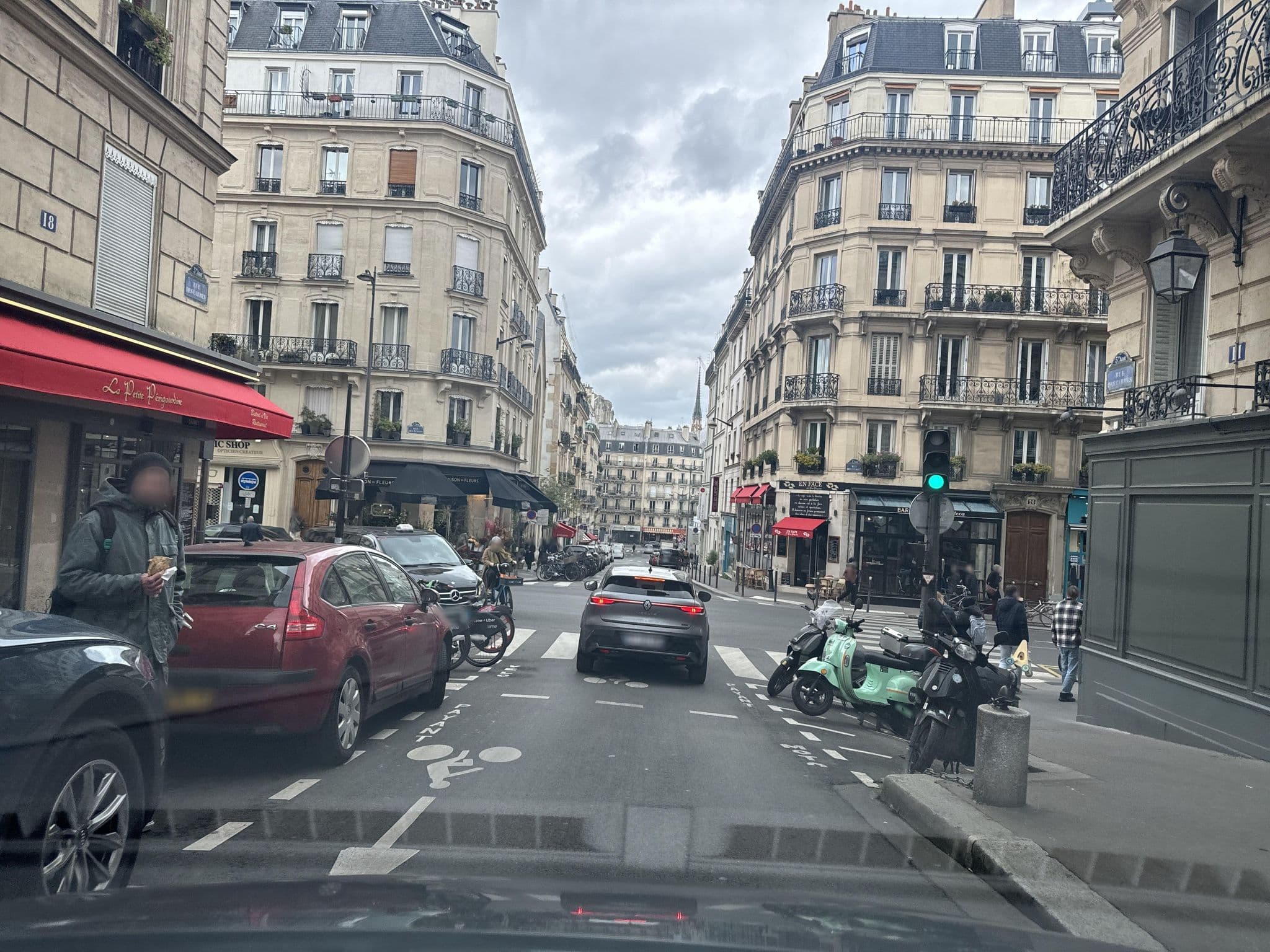 Street view near Hôtel & spa Saint-Jacques, Paris 05 Panthéon — © jerome92370 (CC BY-SA · Mapillary)