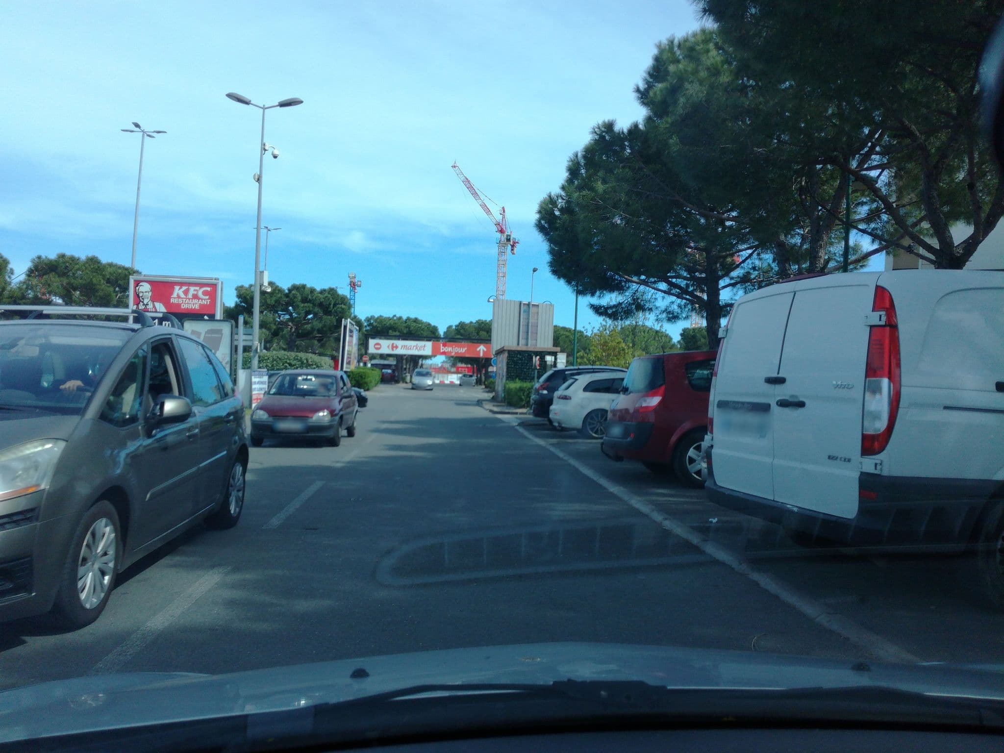Street view near balladins Cannes la Bocca, Mandelieu-la-Napoule — © baptistemm (CC BY-SA · Mapillary)