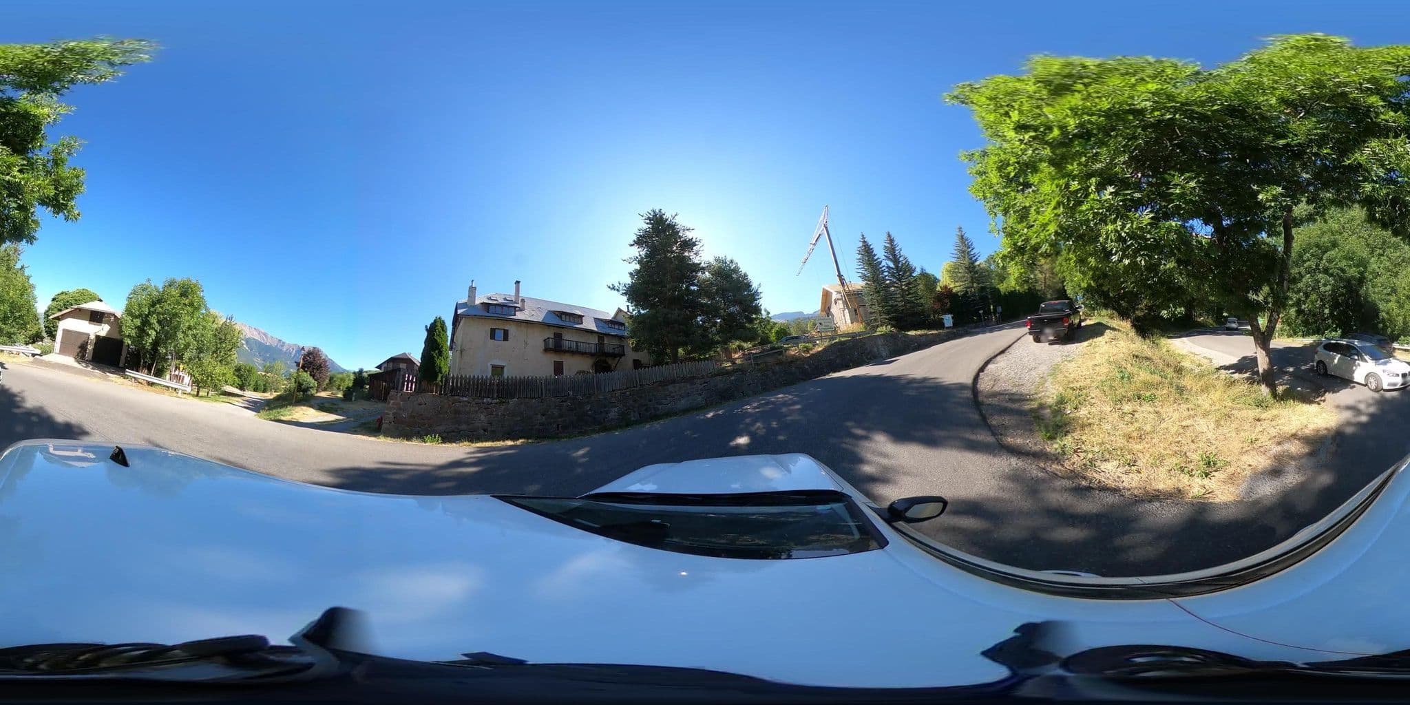 Street view near La Bergerie du Loup, Barcelonnette — © arteragence (CC BY-SA · Mapillary)