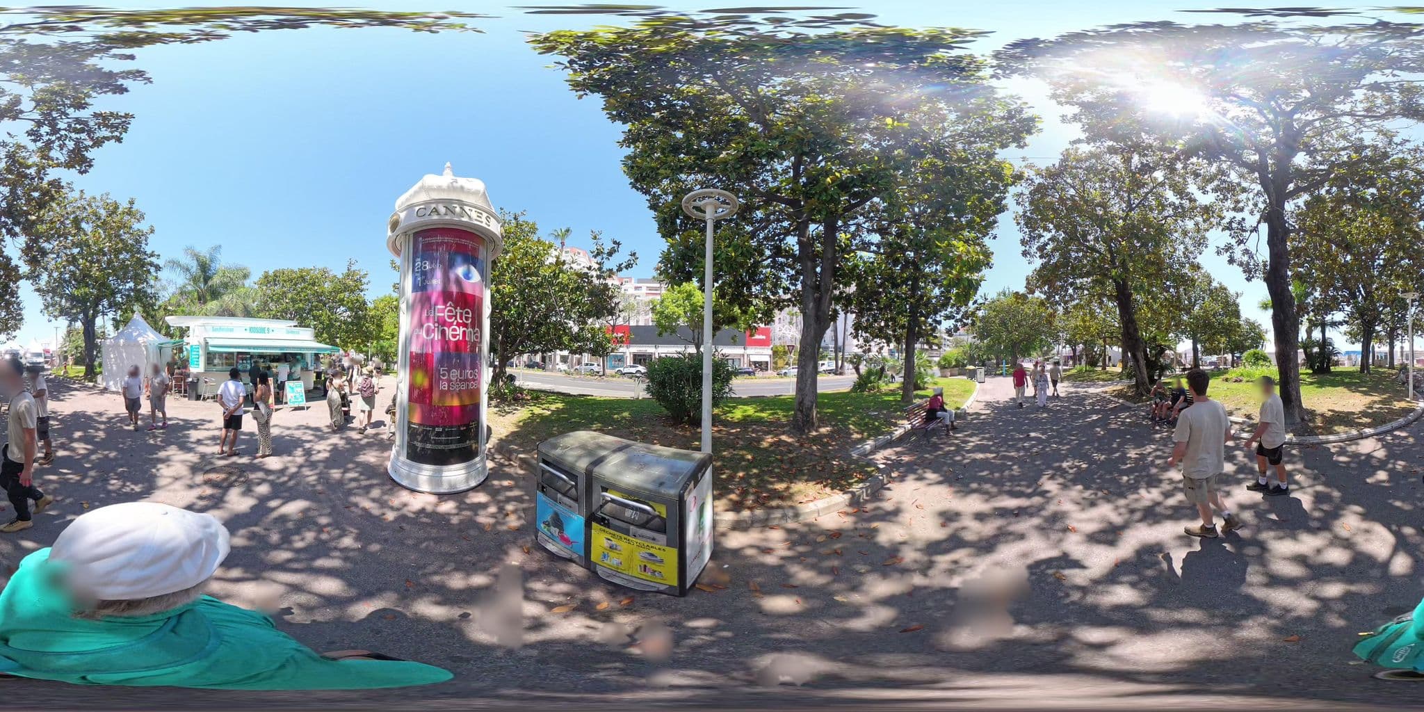 Street view near Suite Sean Connery, Cannes — © graharg (CC BY-SA · Mapillary)