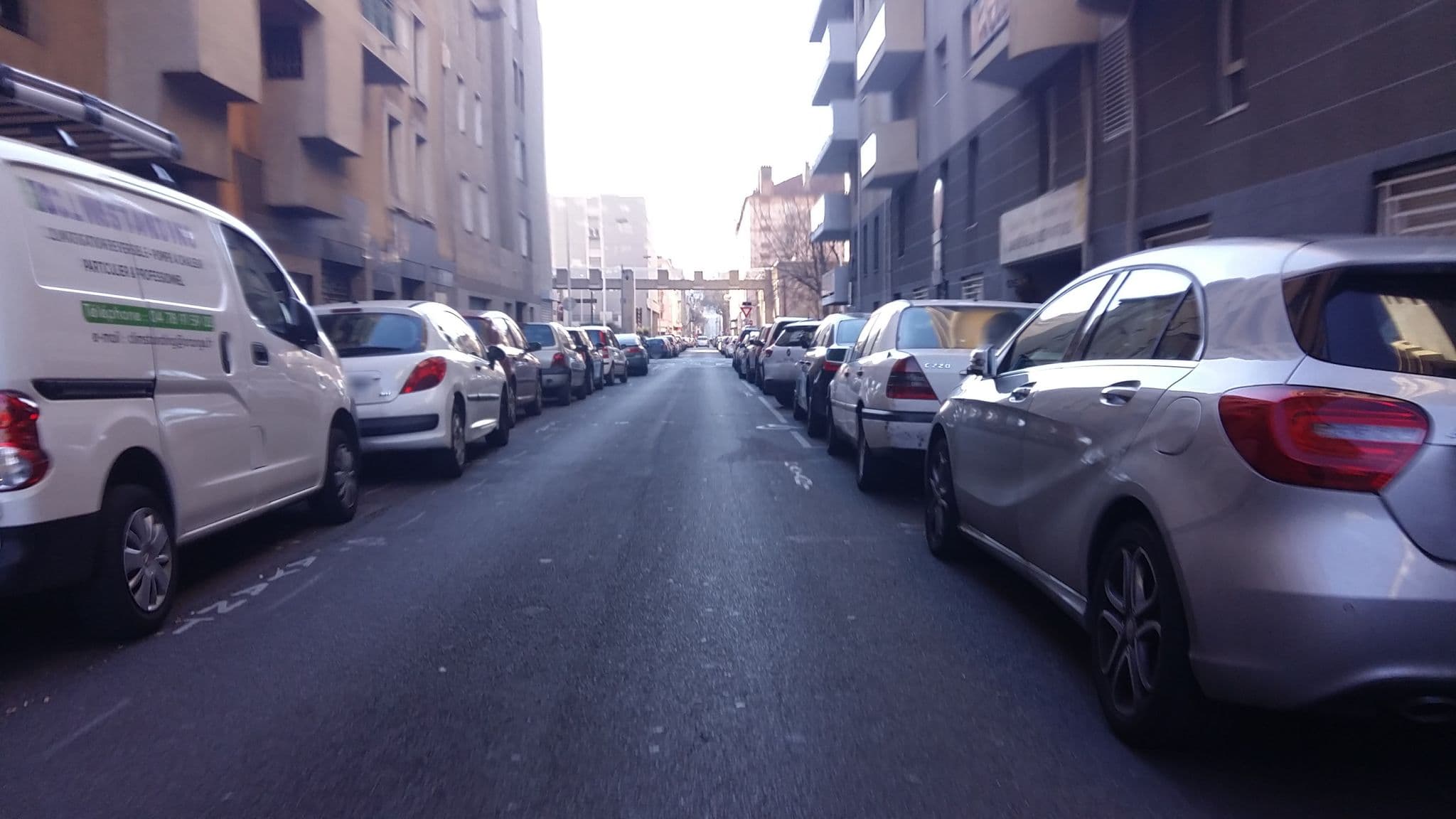 Street view near Séjours & Affaires Apparthotel, Lyon 03 — © blueberry (CC BY-SA · Mapillary)