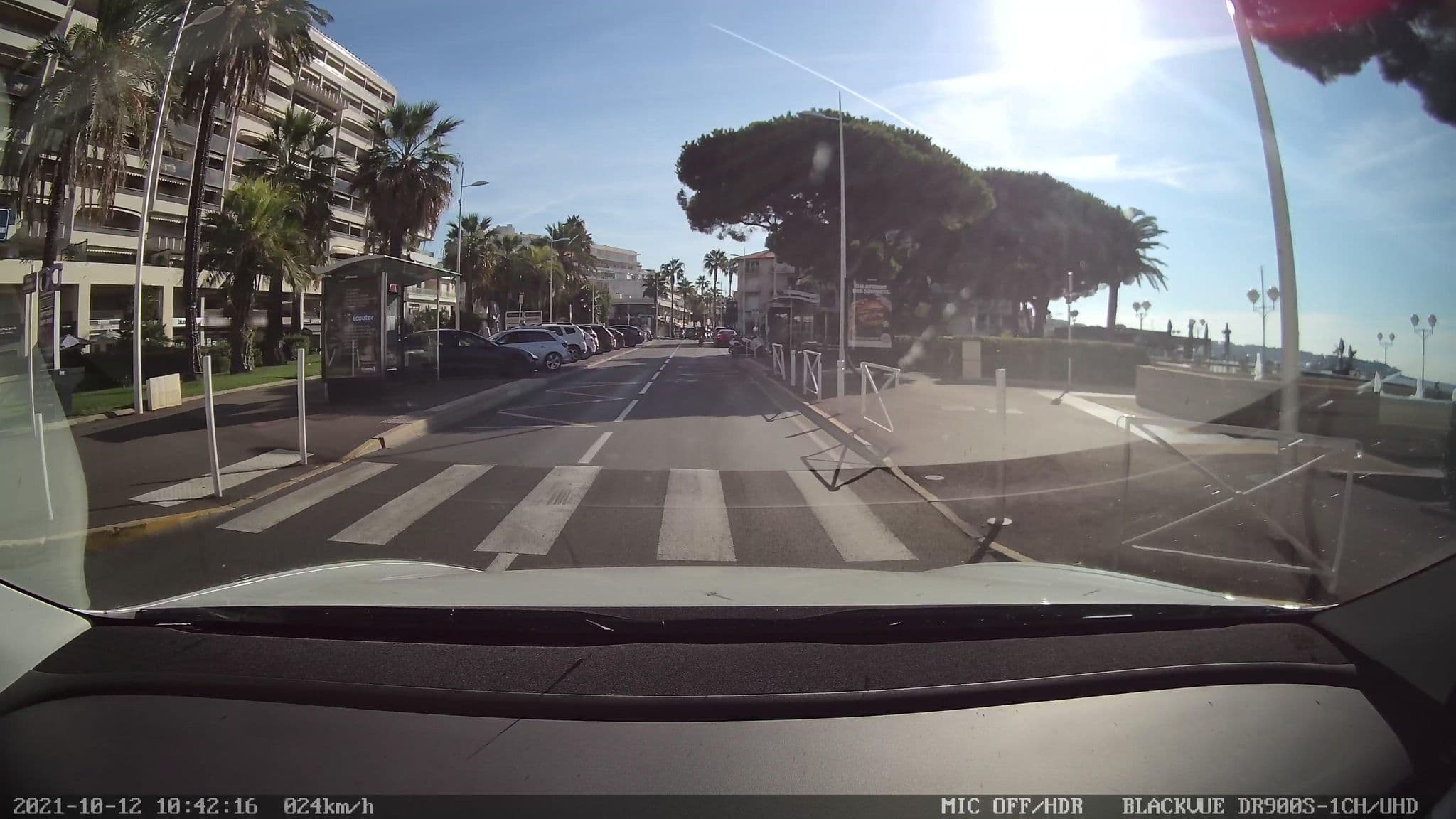 Street view near Beach Residence Hotel Antibes, Juan-les-Pins — © till (CC BY-SA · Mapillary)