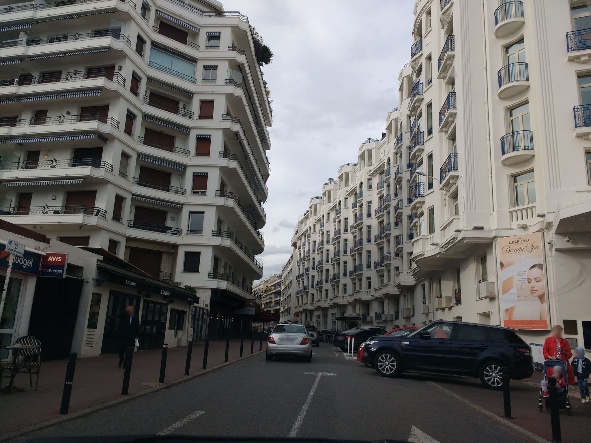 Street view near Palais des Iles Croisette, Cannes — © thetornado76 (CC BY-SA · Mapillary)