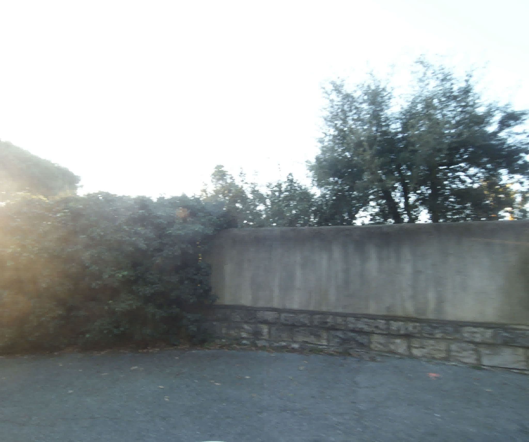 Street view near Ville Donatello, Juan-les-Pins — © sogefi (CC BY-SA · Mapillary)