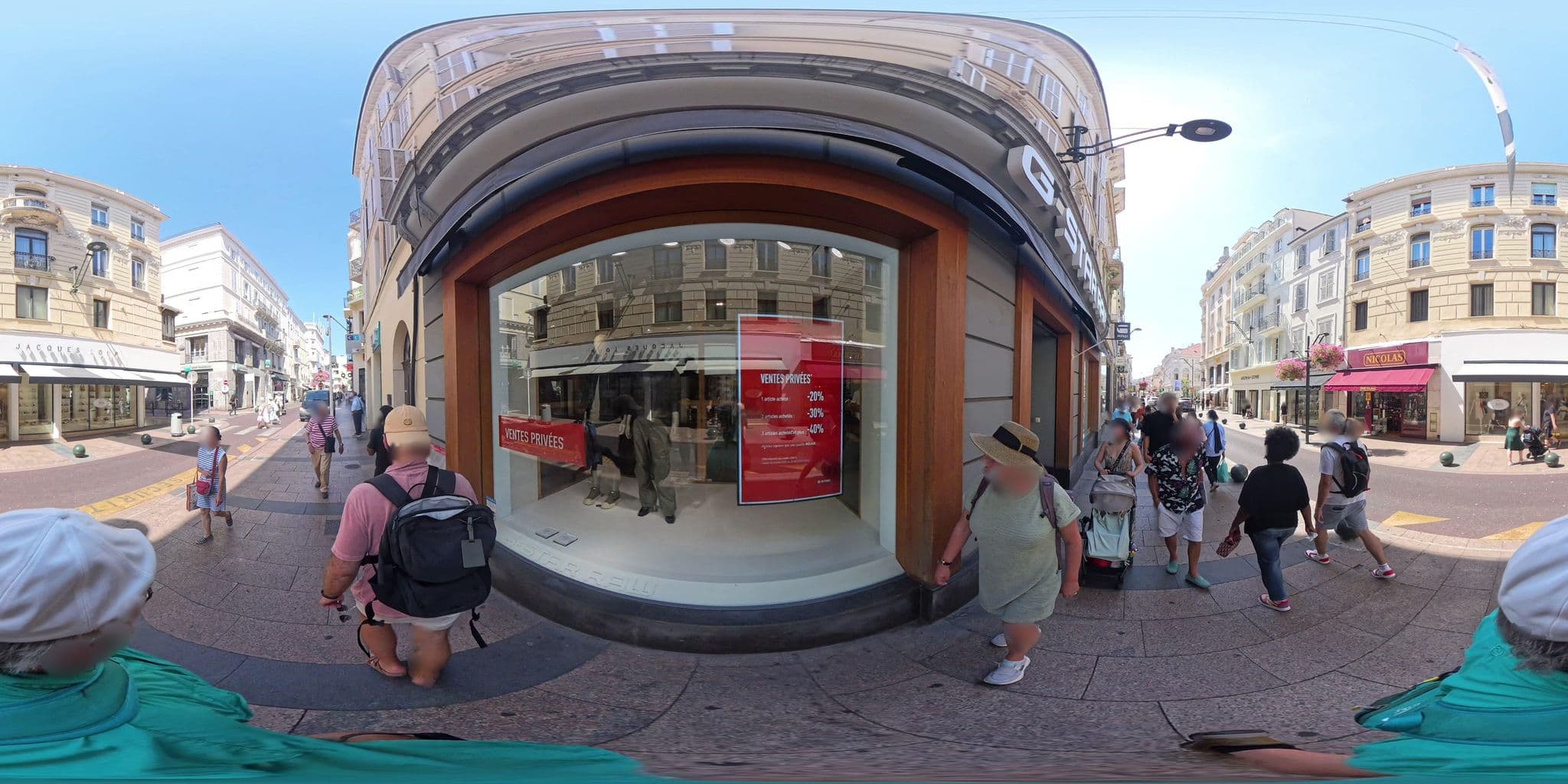 Street view near Appartement Palais des Festivals, Cannes — © graharg (CC BY-SA · Mapillary)