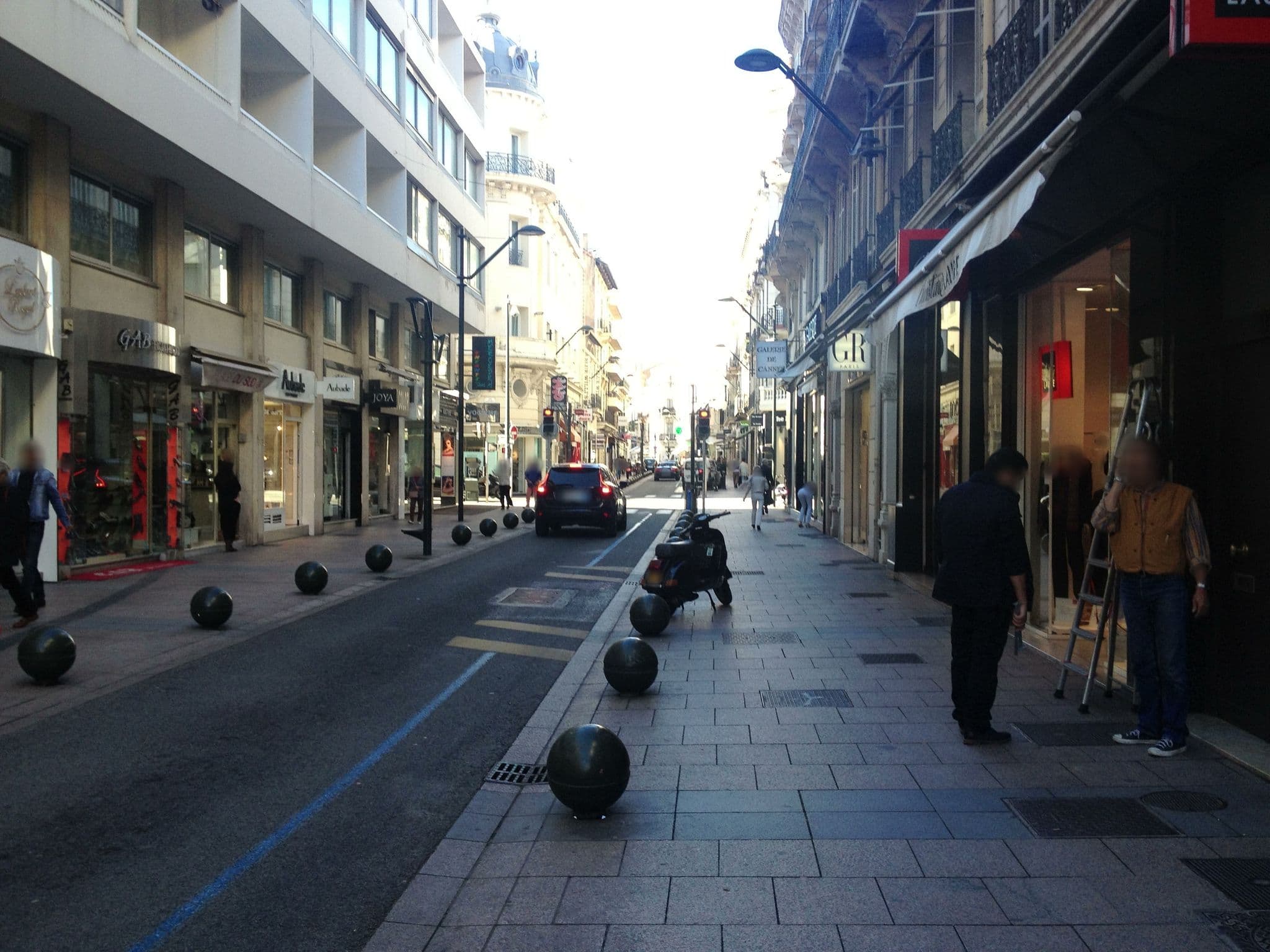 Street view near Alceste, Cannes — © jesolem (CC BY-SA · Mapillary)