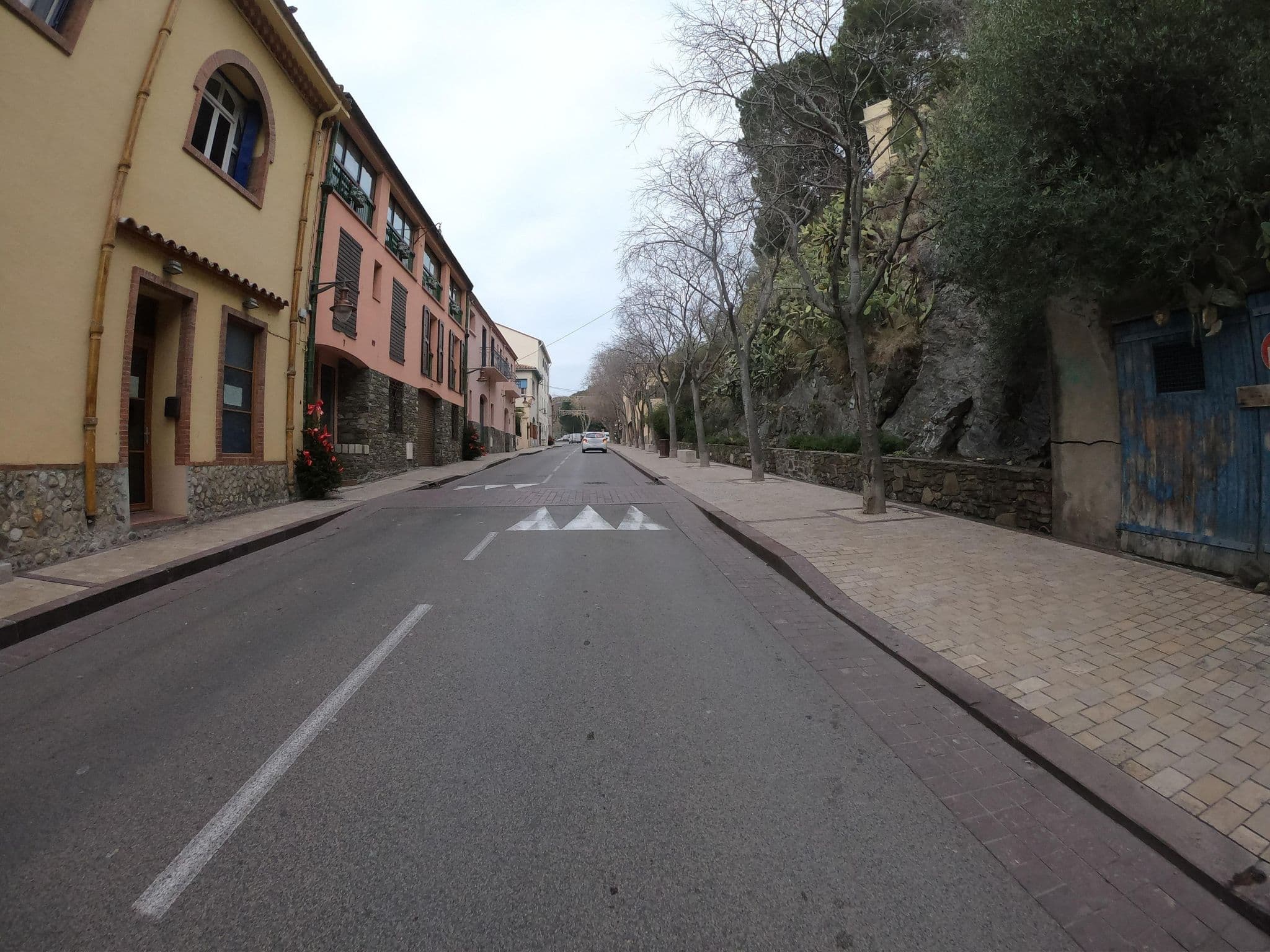 Street view near Villa Miranda, Collioure — © joostjakob (CC BY-SA · Mapillary)