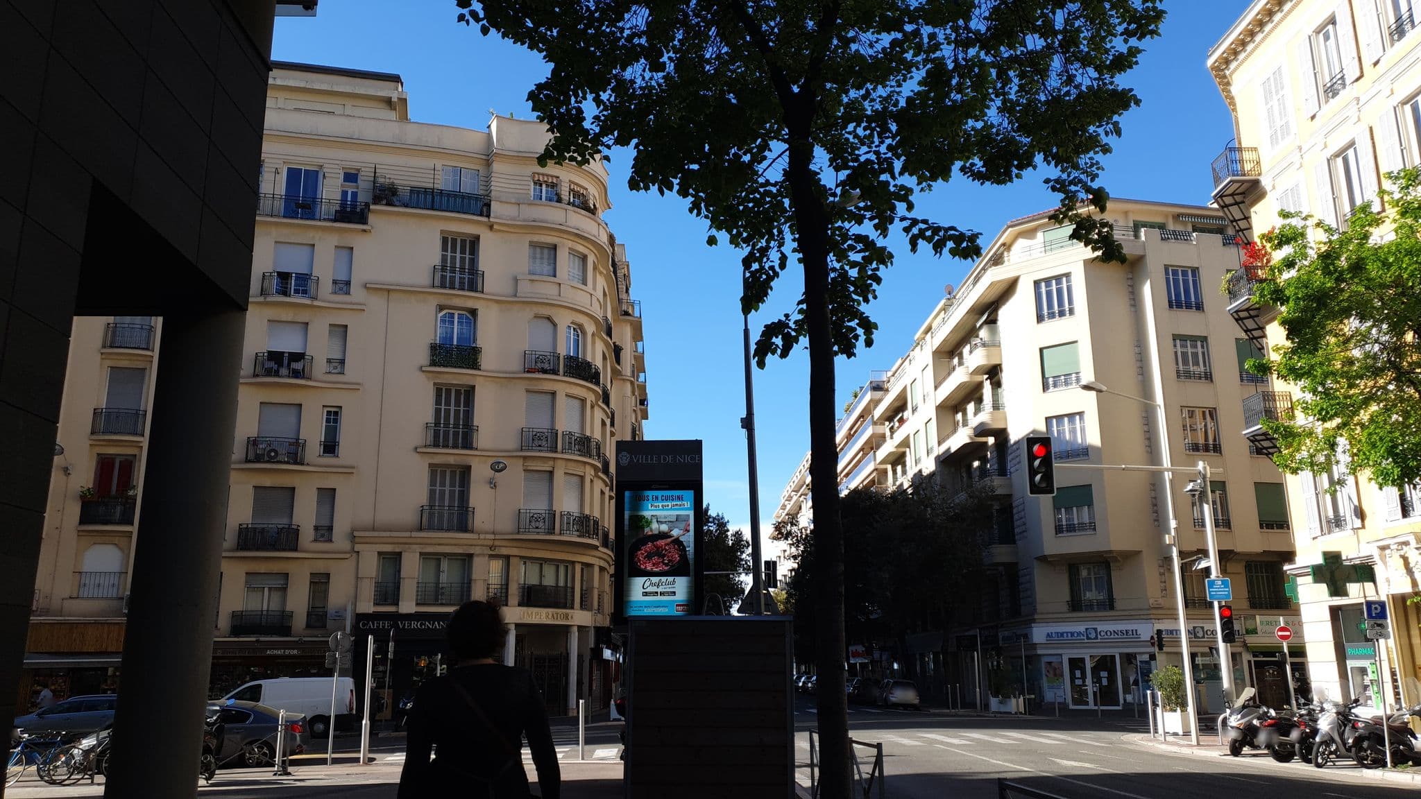 Street view near Nestor&Jeeves, Rue de France — © flox (CC BY-SA · Mapillary)