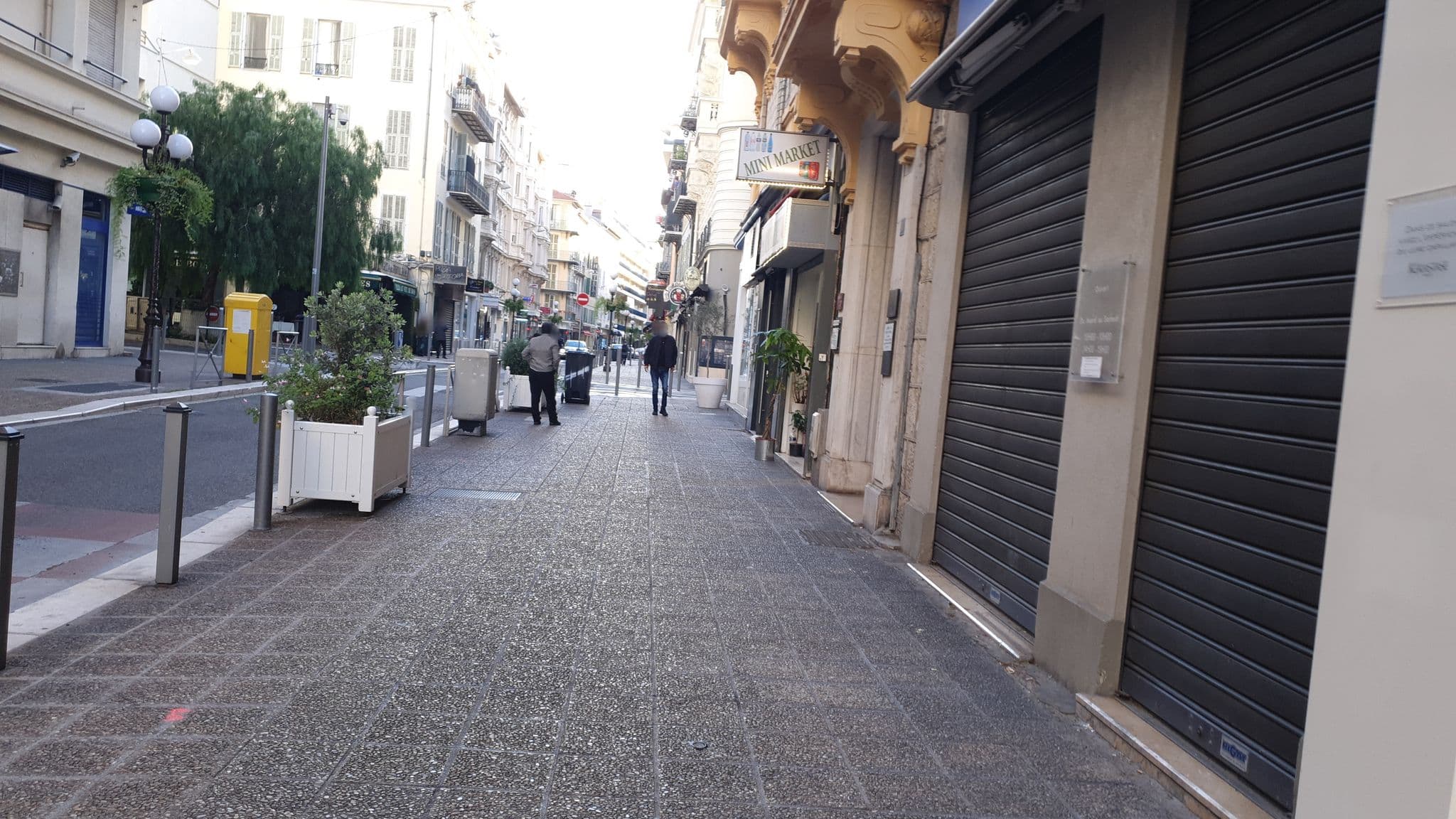 Street view near Soazara, Jean-Médecin — © flox (CC BY-SA · Mapillary)
