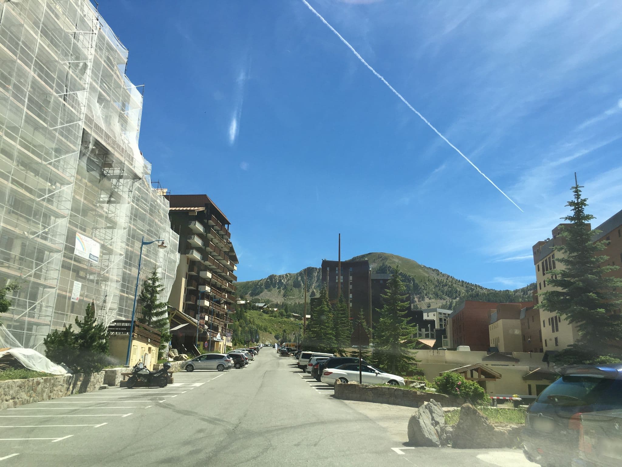 Street view near Hôtel du Soleil le Chastillon, Saint-Martin-Vésubie — © sarawabreus (CC BY-SA · Mapillary)