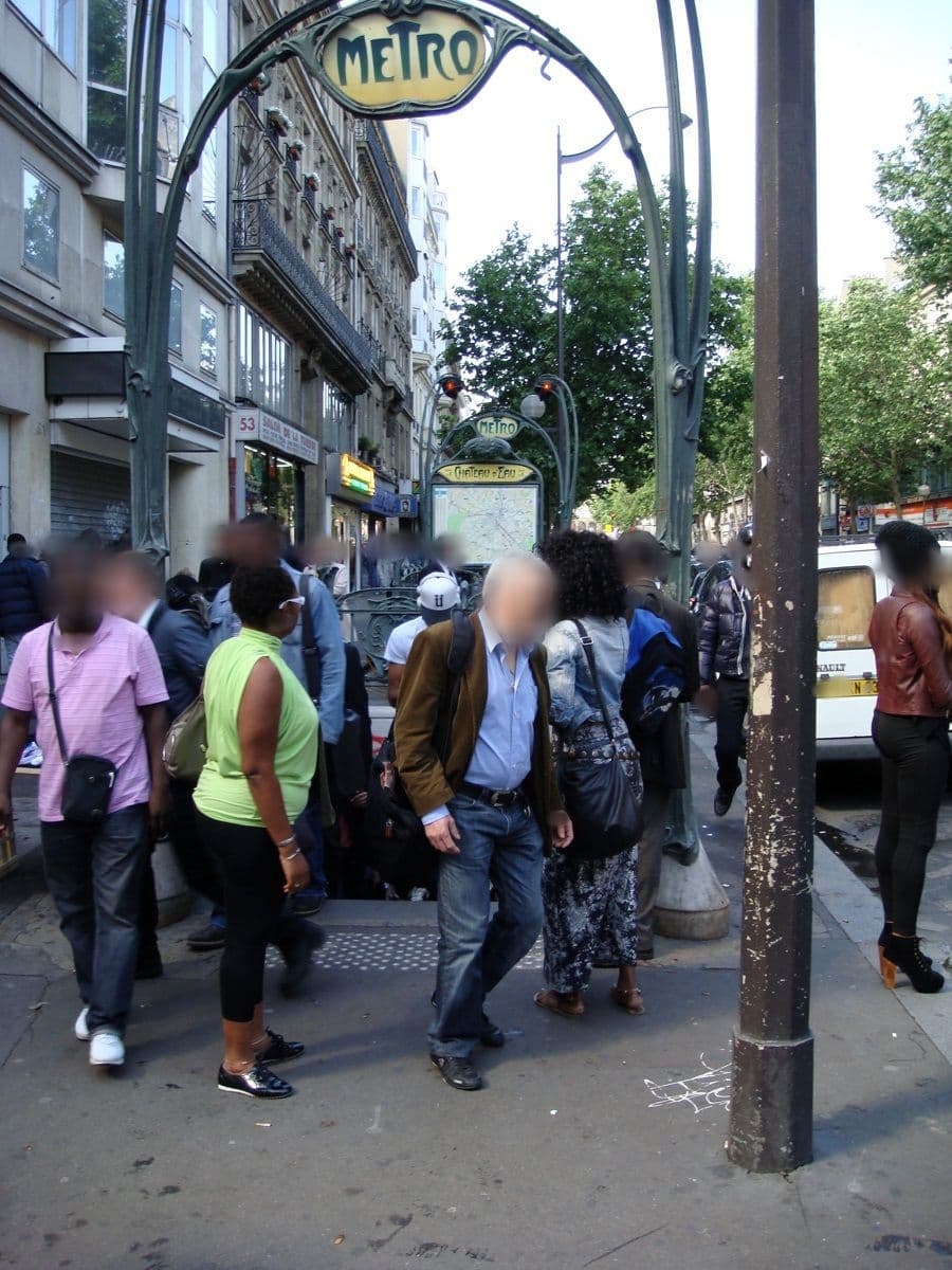 Street view near Hôtel Central, Paris 10 Entrepôt — © txllxt (CC BY-SA · Mapillary)
