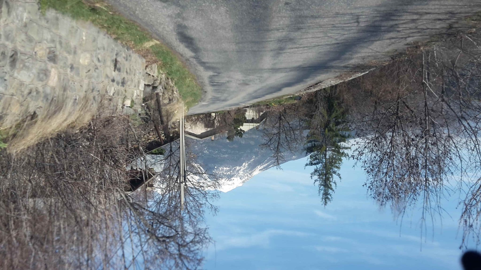 Street view near Le Moulin Ollivier, Embrun — © etrimaille (CC BY-SA · Mapillary)