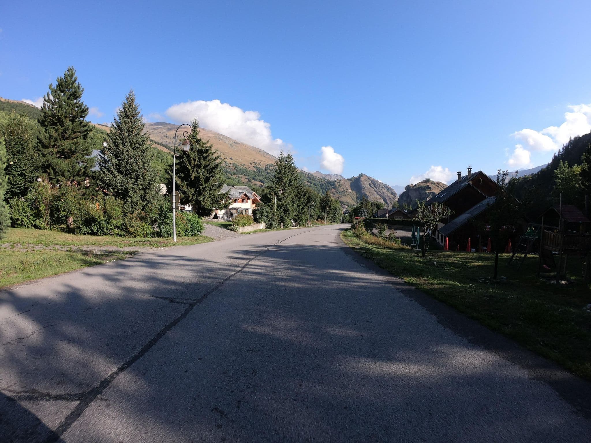 Street view near La Poutre, Valloire — © joostjakob (CC BY-SA · Mapillary)