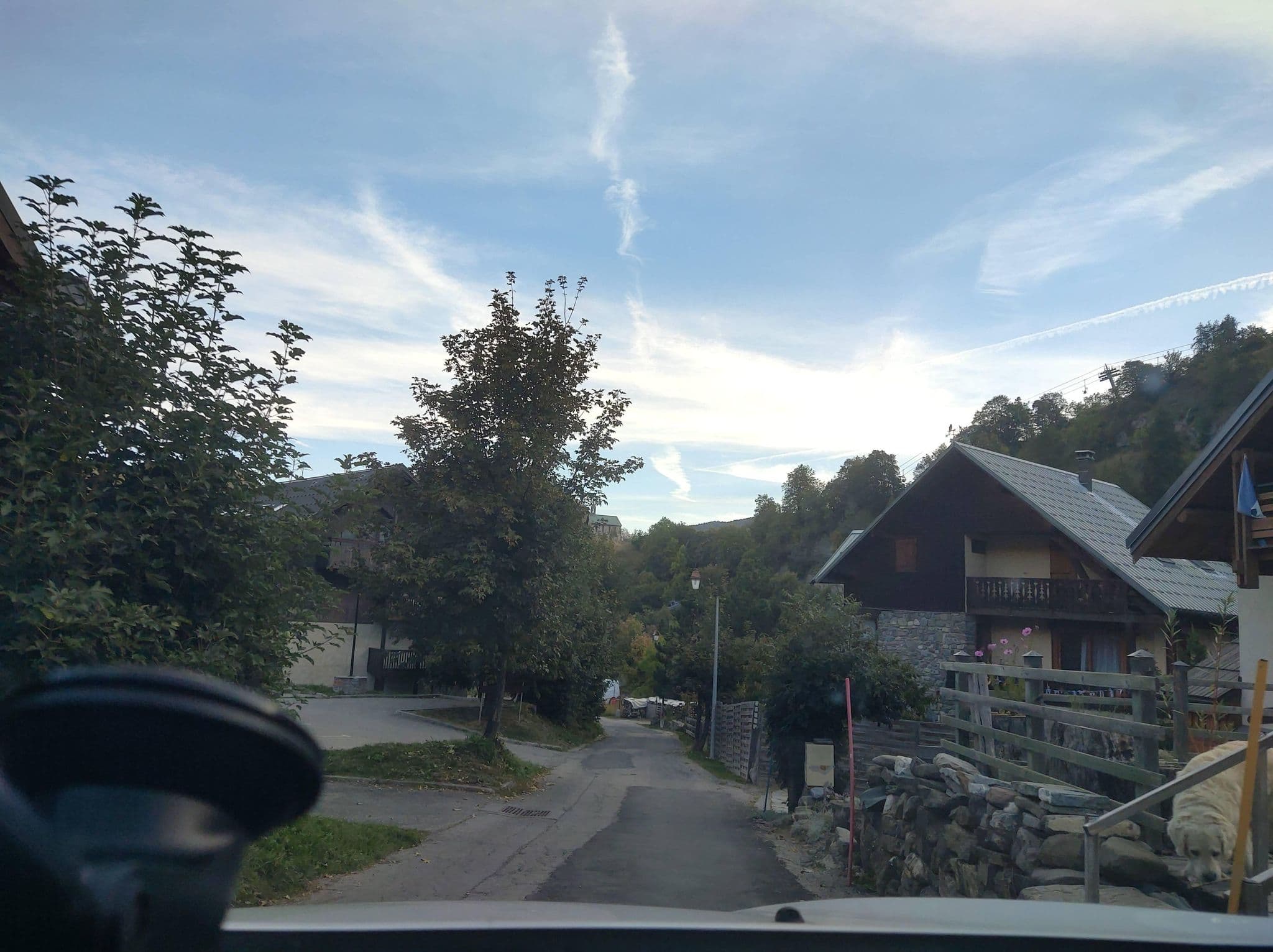 Street view near Chalet Grand Vy Valloire, Valloire — © MatthieuF4FNE (CC BY-SA · Mapillary)