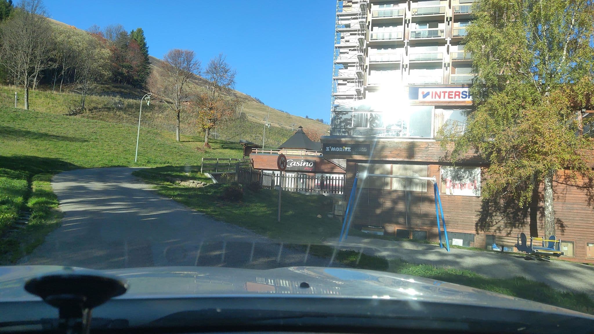 Street view near Soyouz-Vanguard, Saint-Jean-de-Maurienne — © MatthieuF4FNE (CC BY-SA · Mapillary)