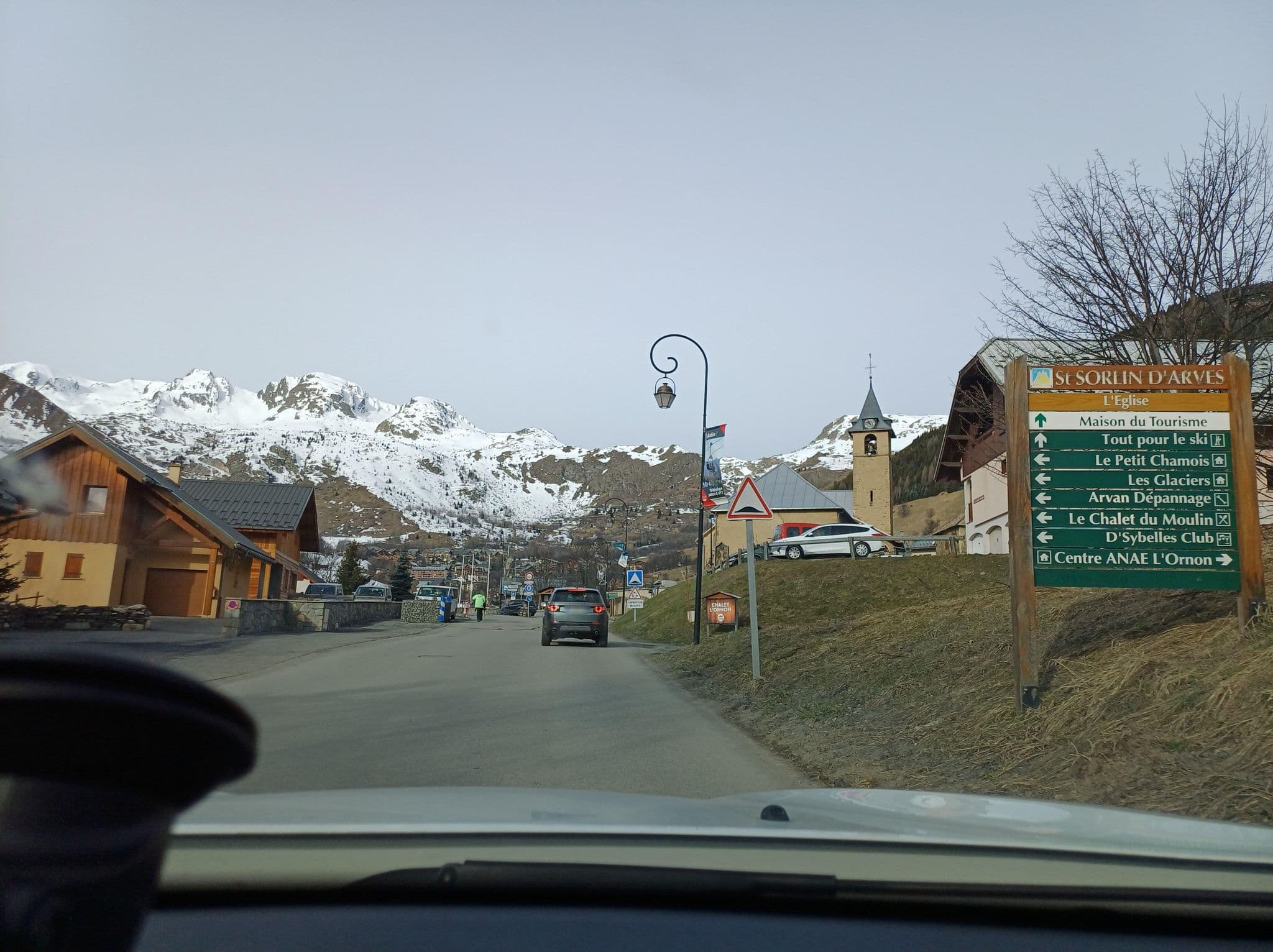 Street view near ANAE Ornon, Saint-Jean-de-Maurienne — © MatthieuF4FNE (CC BY-SA · Mapillary)