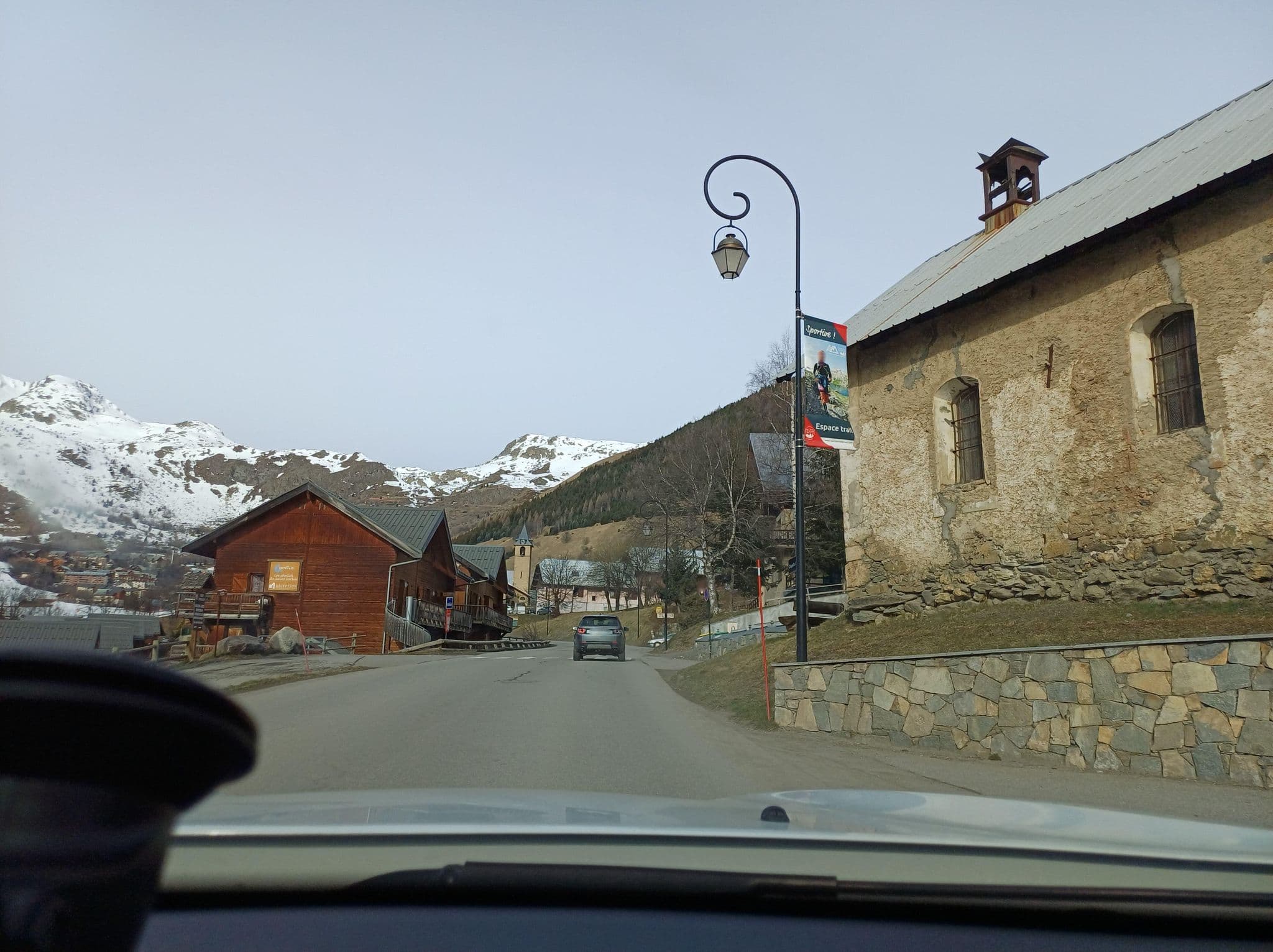 Street view near Partychalet 🎉🎉, Saint-Jean-de-Maurienne — © MatthieuF4FNE (CC BY-SA · Mapillary)