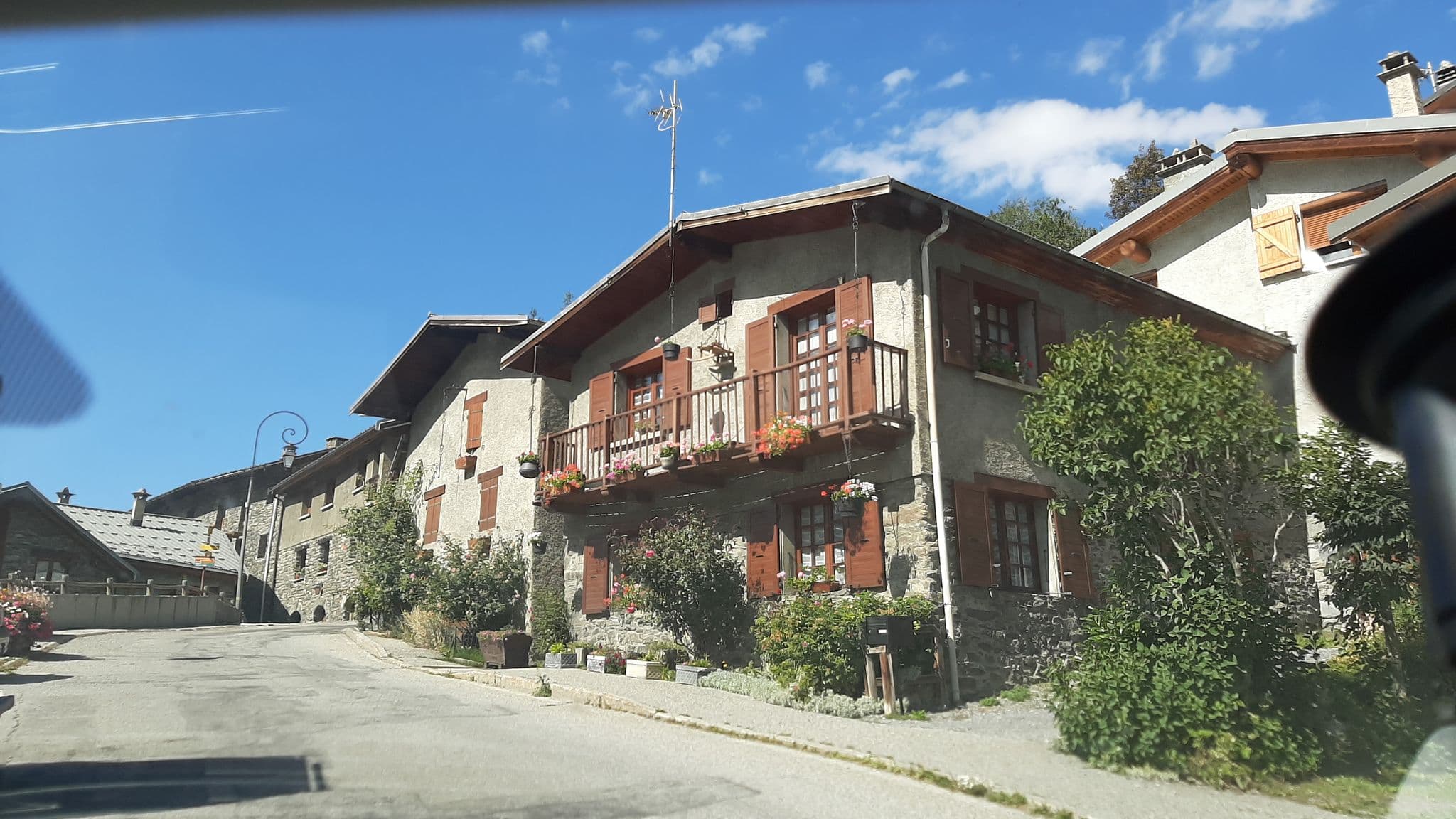 Street view near Renouveau Association Vacances Tourisme, Saint-Michel-de-Maurienne — © alexmodesto73 (CC BY-SA · Mapillary)