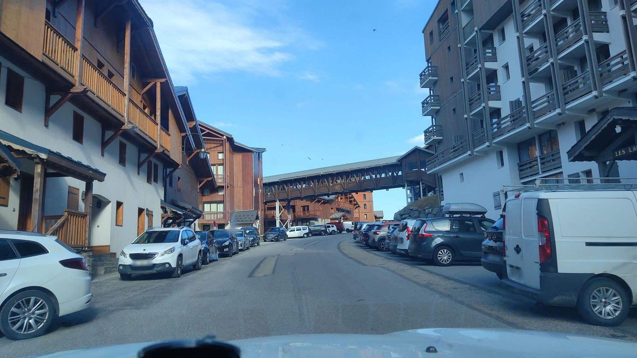 Street view near antranmi, Val Thorens — © MatthieuF4FNE (CC BY-SA · Mapillary)