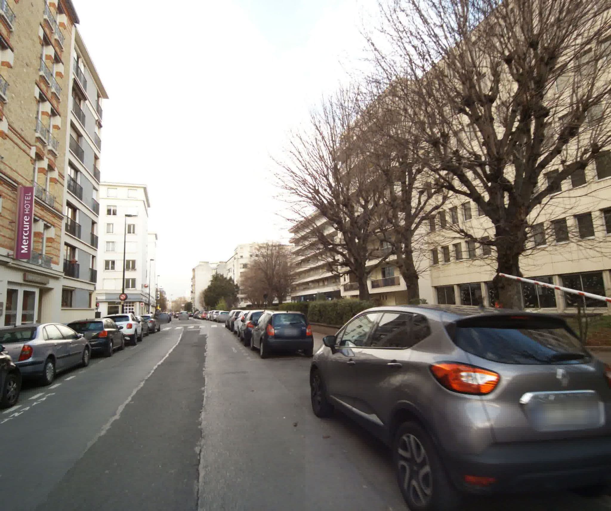 Street view near Hôtel Mercure Paris Pont de Levallois Neuilly, Levallois-Perret — © sogefi (CC BY-SA · Mapillary)