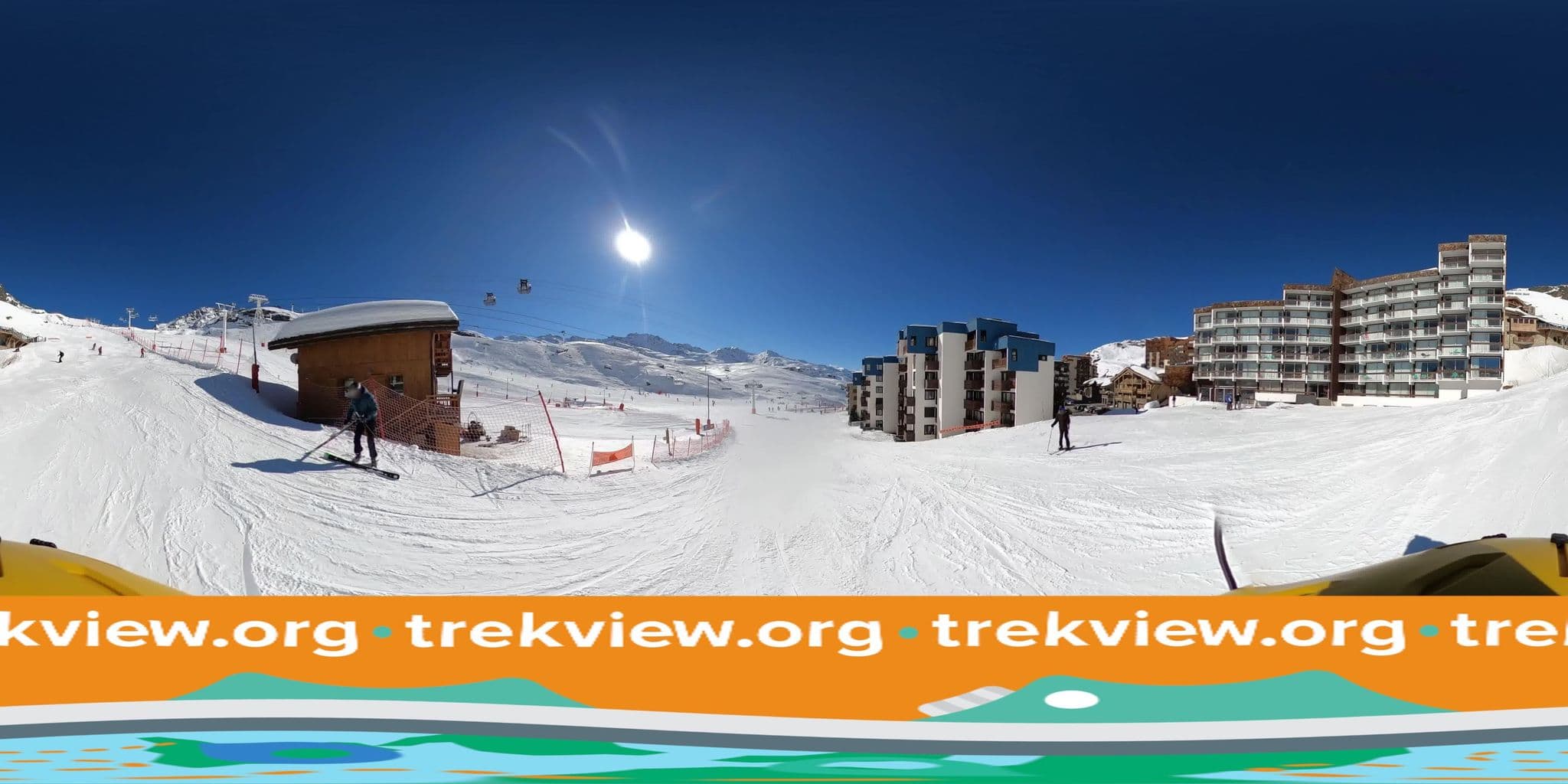 Street view near Résidence Pierre & Vacances Le Gypaète, Val Thorens — © trekviewed (CC BY-SA · Mapillary)