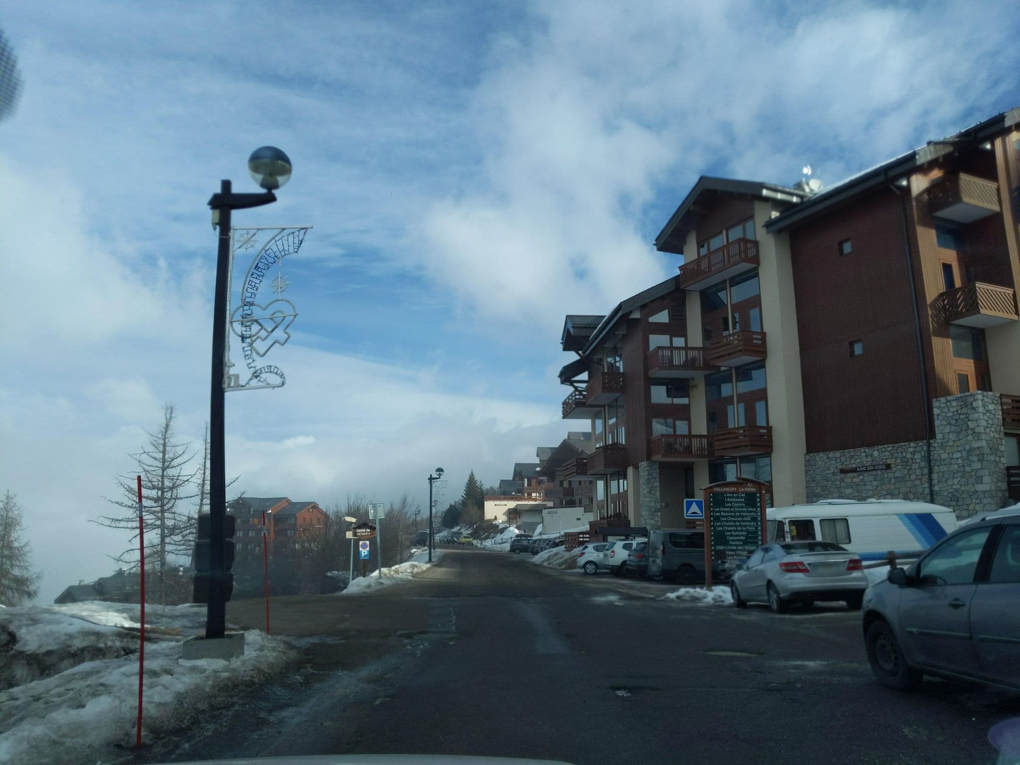 Street view near Chalet Cascalette, Bourg-Saint-Maurice — © alexmodesto73 (CC BY-SA · Mapillary)