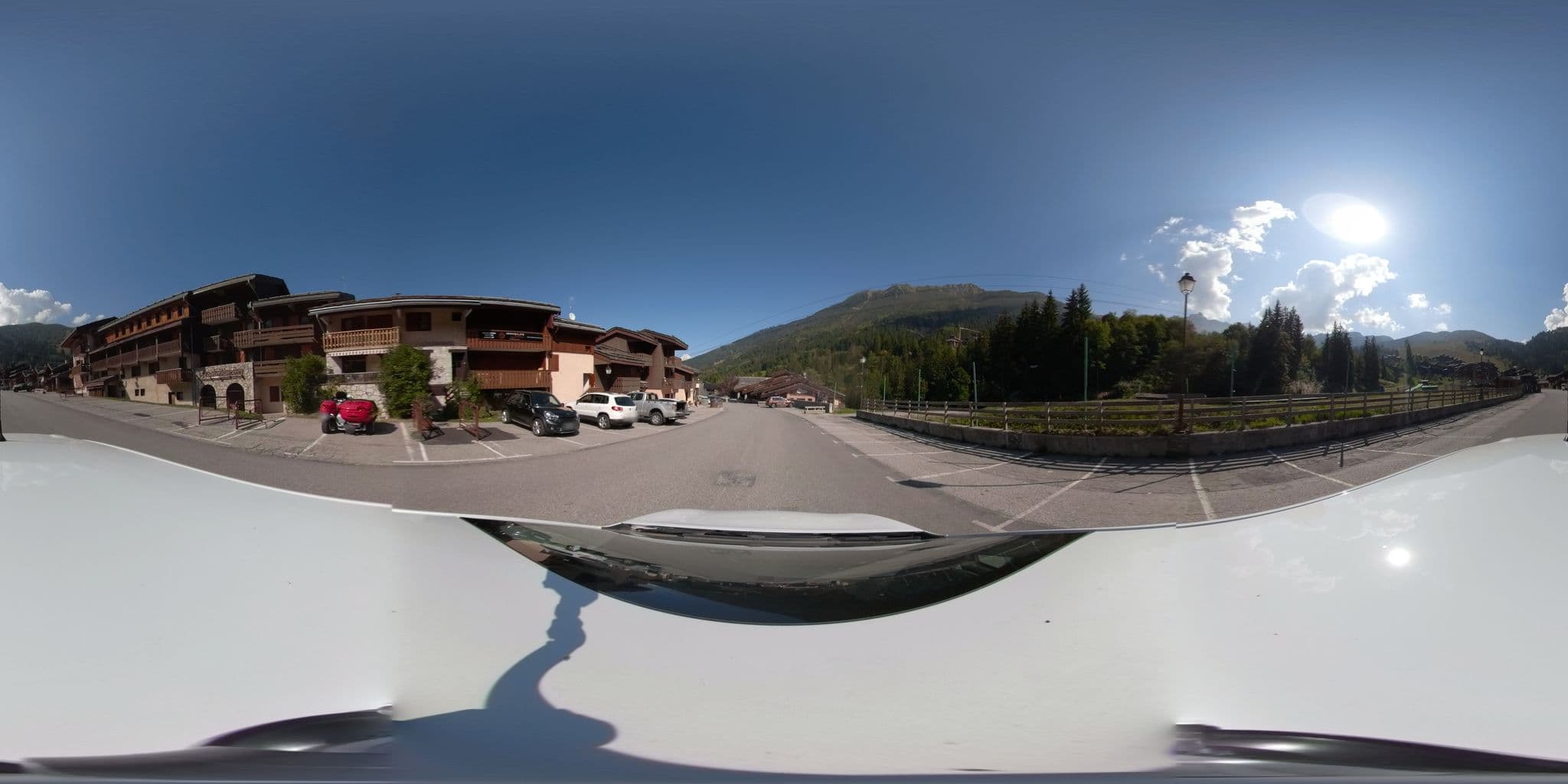 Street view near Shorai Hôtel du Bourg, Aigueblanche — © serfim_cit_y (CC BY-SA · Mapillary)