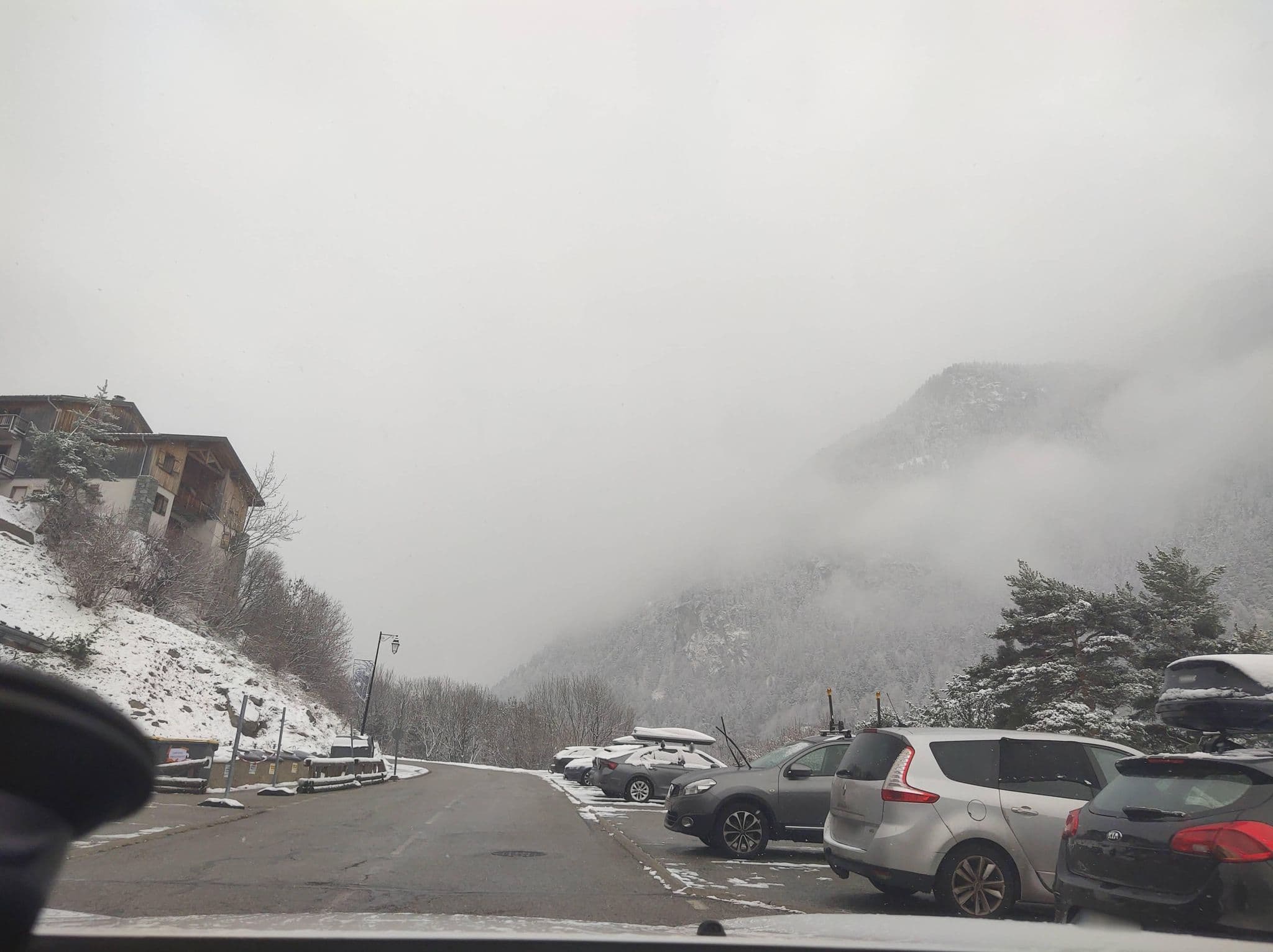 Street view near Résidence Orelle 3 vallées by Resid&Co, Saint-Michel-de-Maurienne — © MatthieuF4FNE (CC BY-SA · Mapillary)