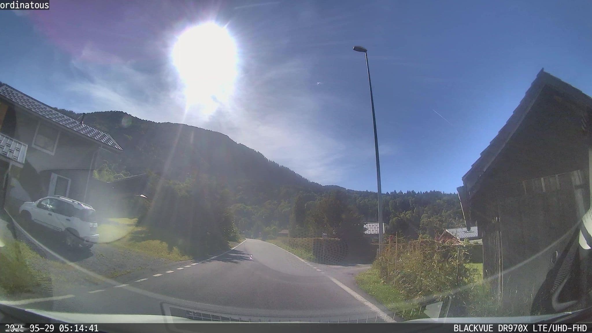 Street view near Hôtel la Barme, Les Houches — © ordinatous (CC BY-SA · Mapillary)