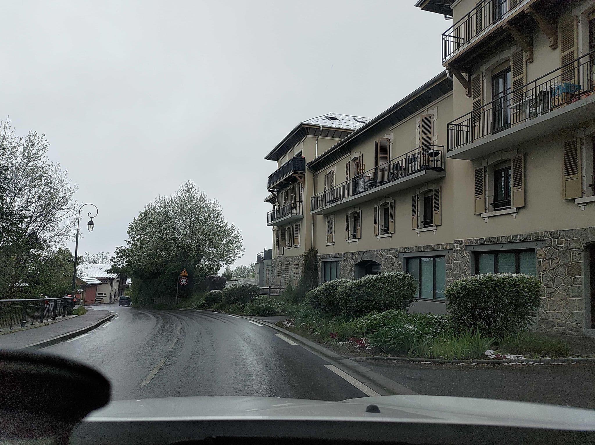 Street view near Yates Rebecca, Saint-Gervais-les-Bains — © MatthieuF4FNE (CC BY-SA · Mapillary)