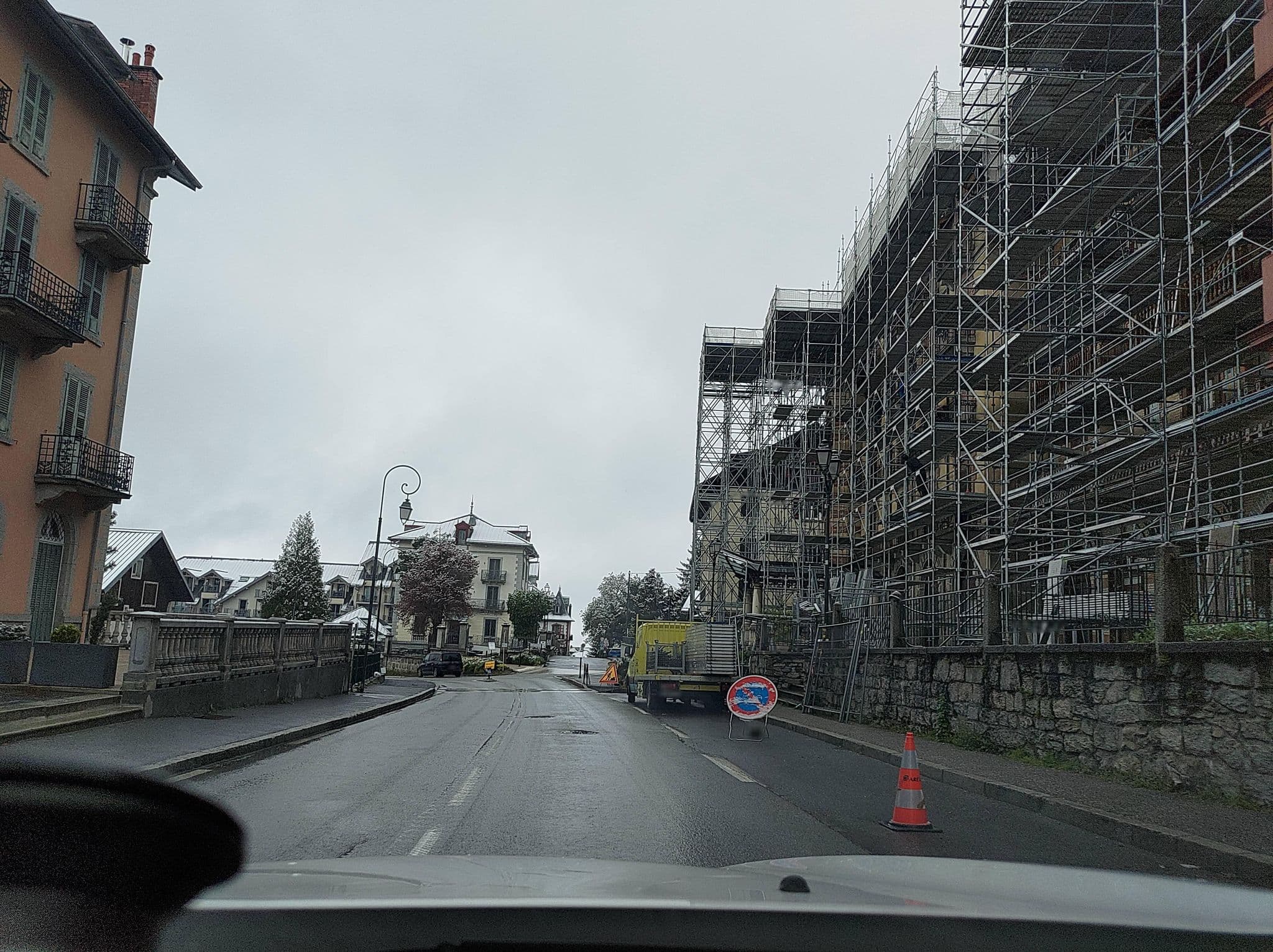 Street view near Résidence Mont Joly2, Saint-Gervais-les-Bains — © MatthieuF4FNE (CC BY-SA · Mapillary)