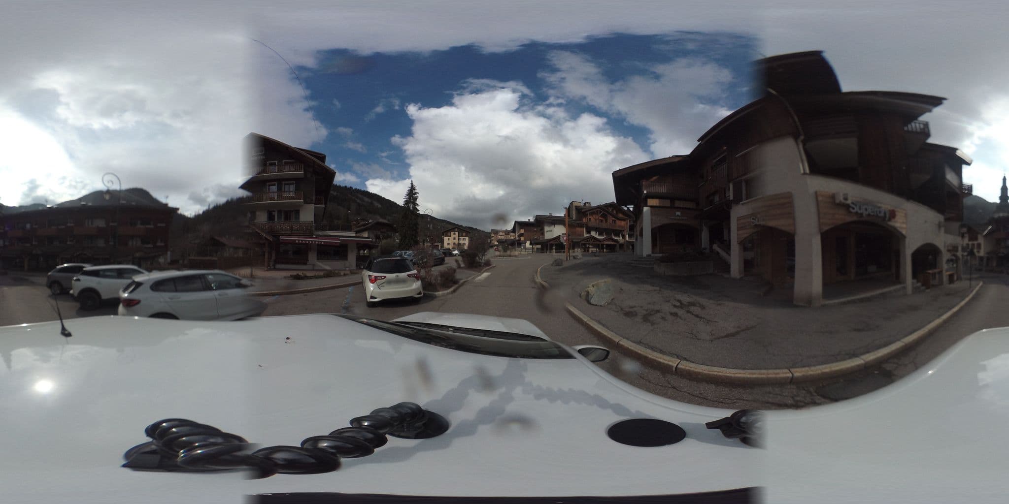 Street view near Appartement la Clusaz, La Clusaz — © arteragence (CC BY-SA · Mapillary)
