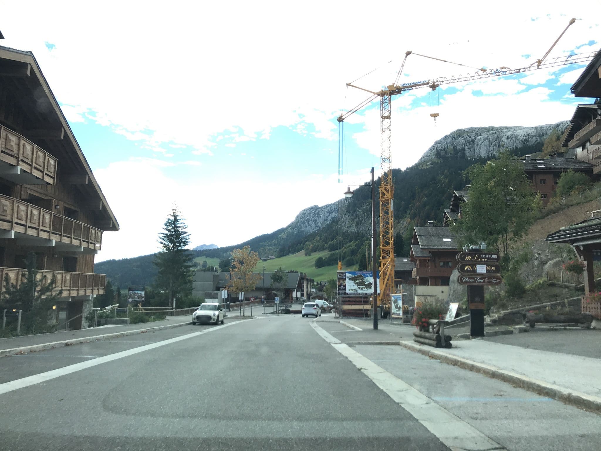 Street view near L'Hysope, Le Grand-Bornand — © pgiraud (CC BY-SA · Mapillary)