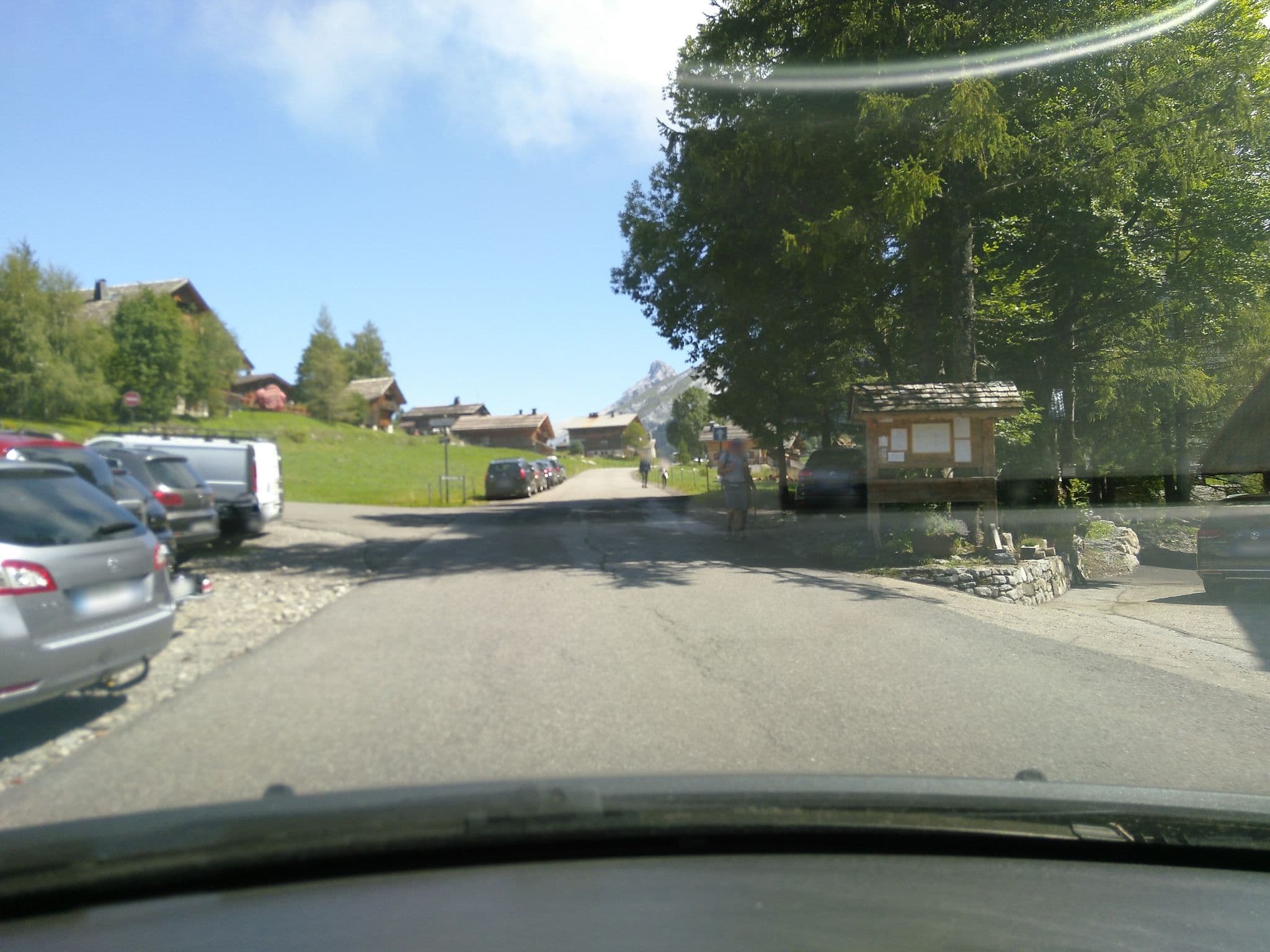 Street view near Hôtel du Lac des Confins, La Clusaz — © marcp (CC BY-SA · Mapillary)