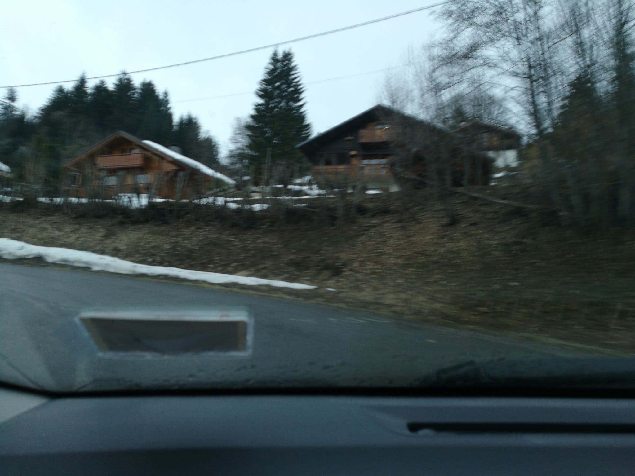 Street view near Chalet Marie Paradis, Saint-Gervais-les-Bains — © u4y0u (CC BY-SA · Mapillary)