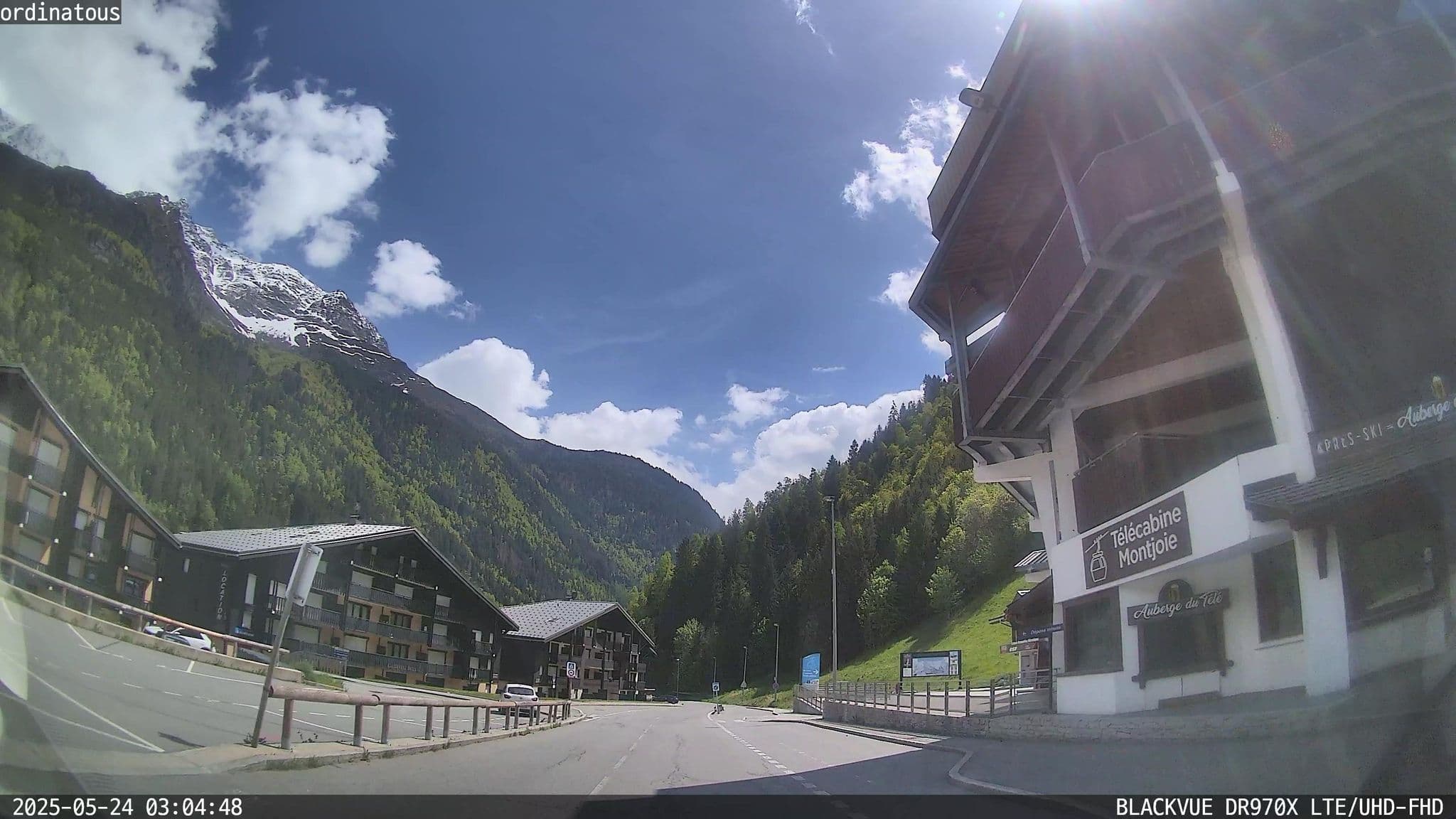 Street view near Chalet Hôtel Restaurant l'Etape, Les Contamines-Montjoie — © ordinatous (CC BY-SA · Mapillary)