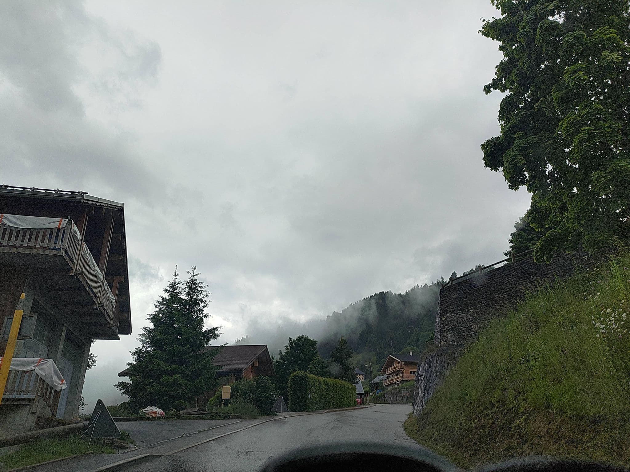 Street view near Chalet "Le Chozal", Beaufort — © MatthieuF4FNE (CC BY-SA · Mapillary)