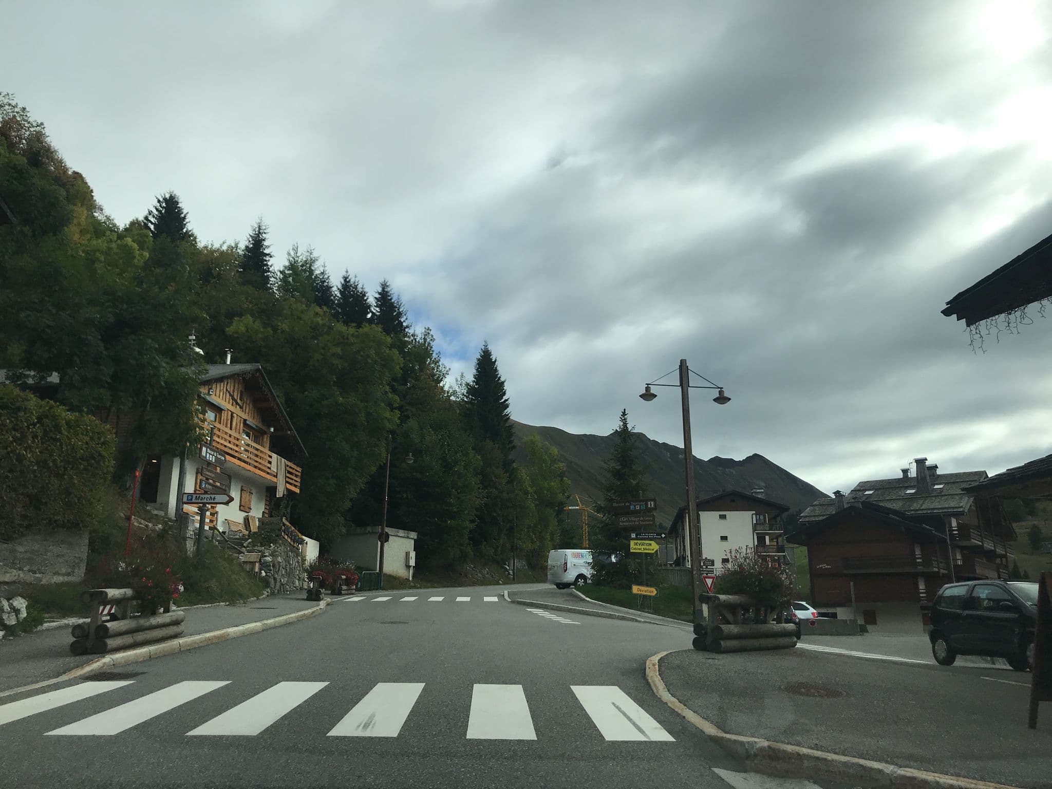 Street view near Hôtel Les Cimes, Le Grand-Bornand — © pgiraud (CC BY-SA · Mapillary)