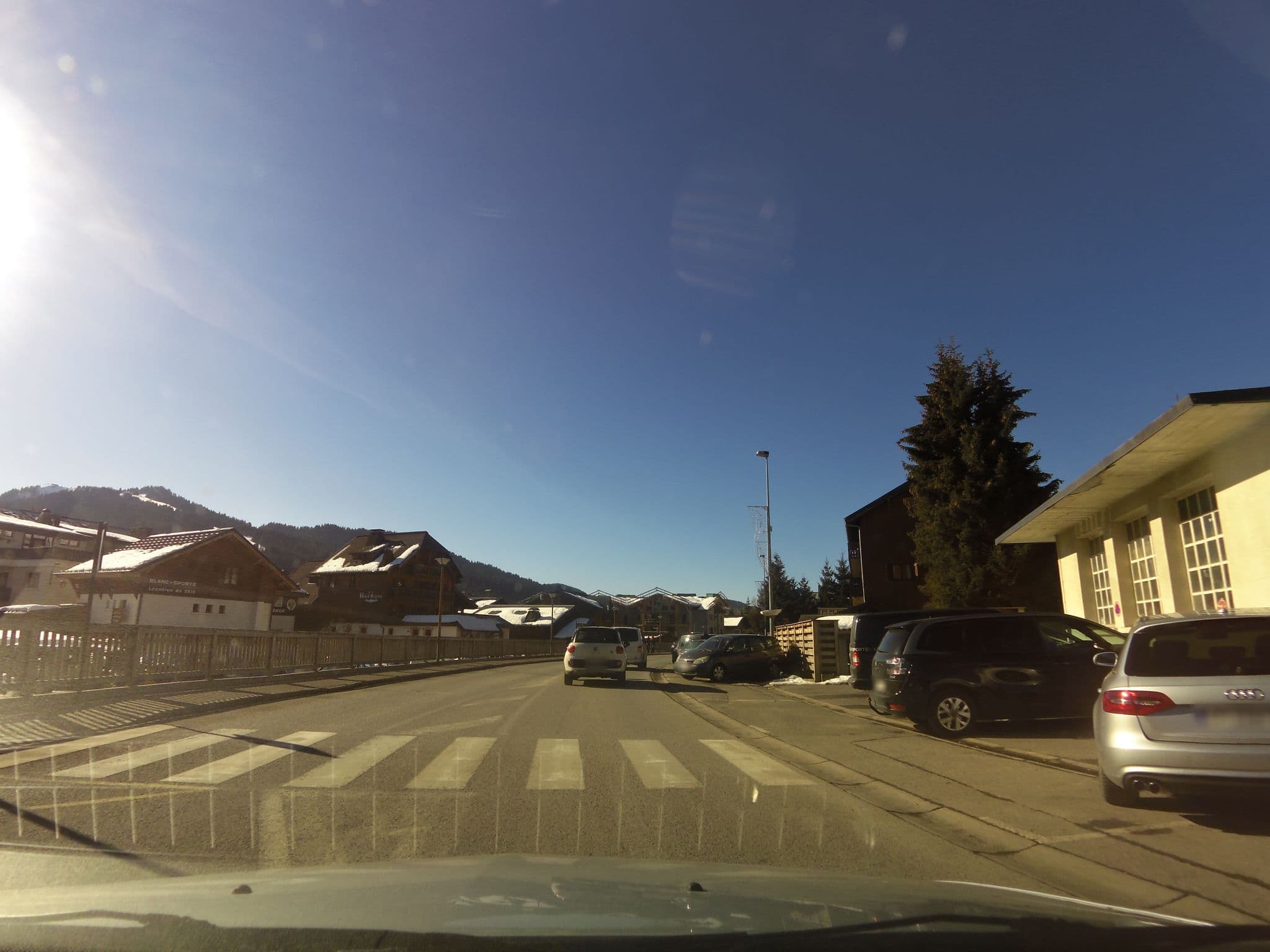 Street view near Le Cristal, Les Gets — © legrandblond (CC BY-SA · Mapillary)