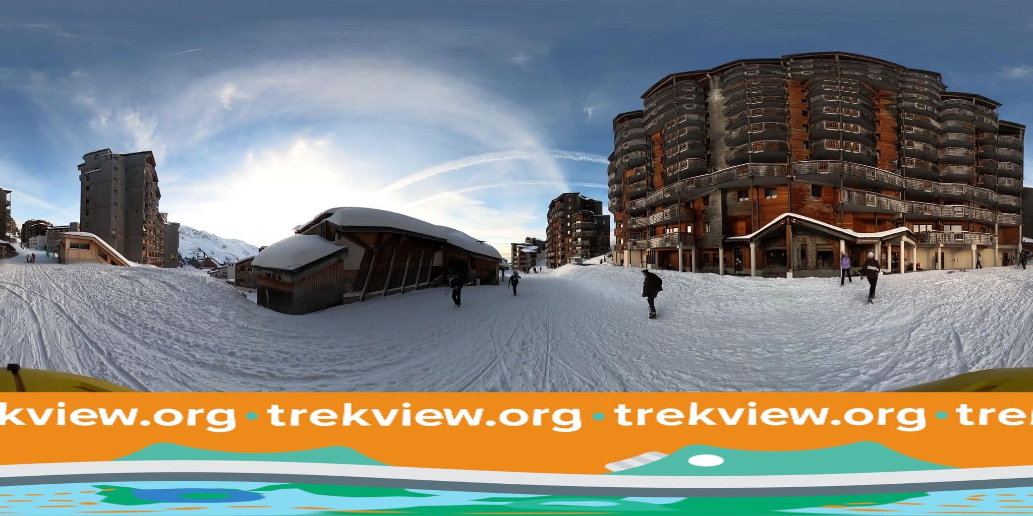Street view near Pierre & Vacances Résidence Atria, Morzine — © trekviewed (CC BY-SA · Mapillary)