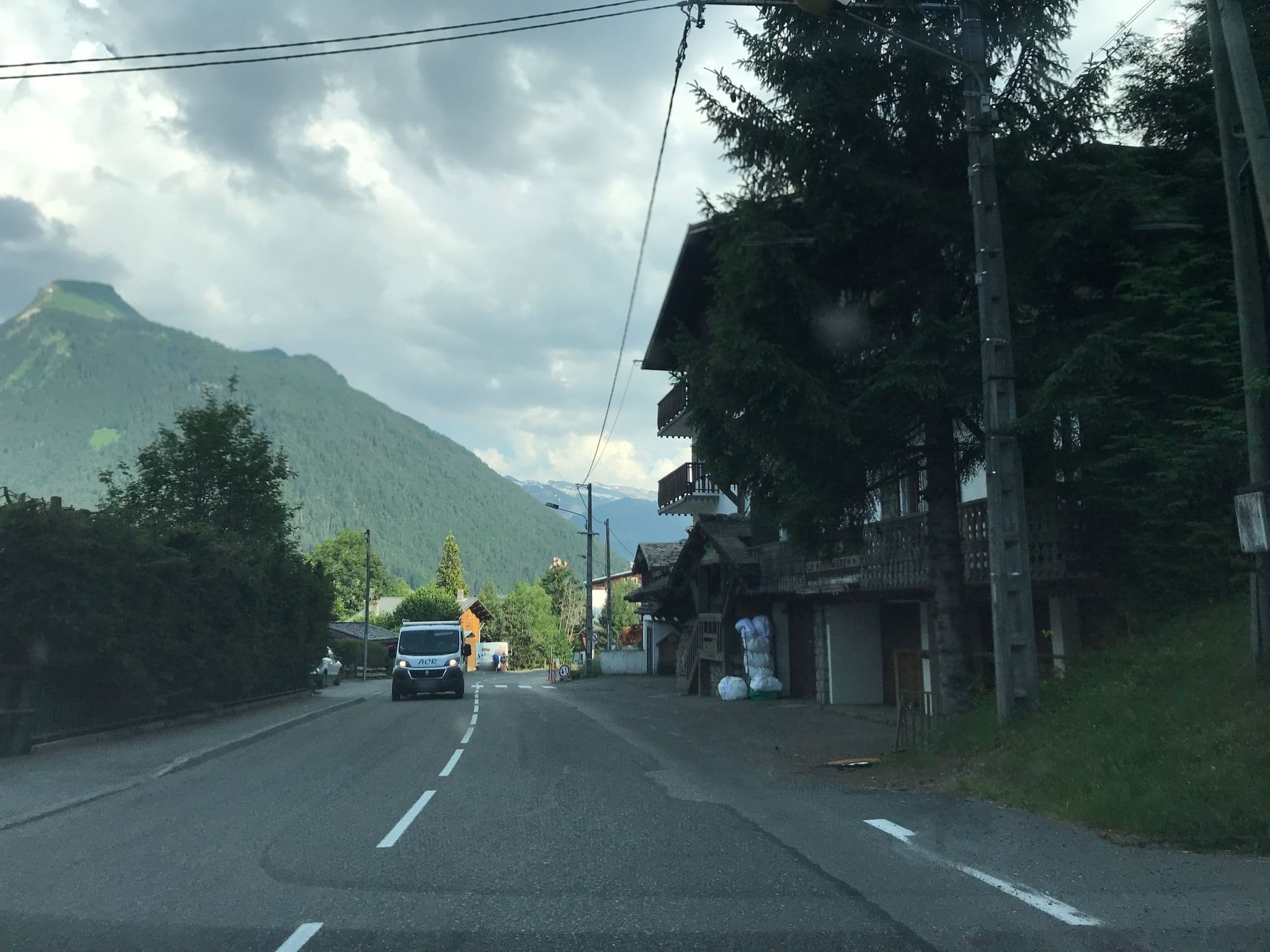 Street view near Chalet-Hotel Starlight, Morzine — © pgiraud (CC BY-SA · Mapillary)