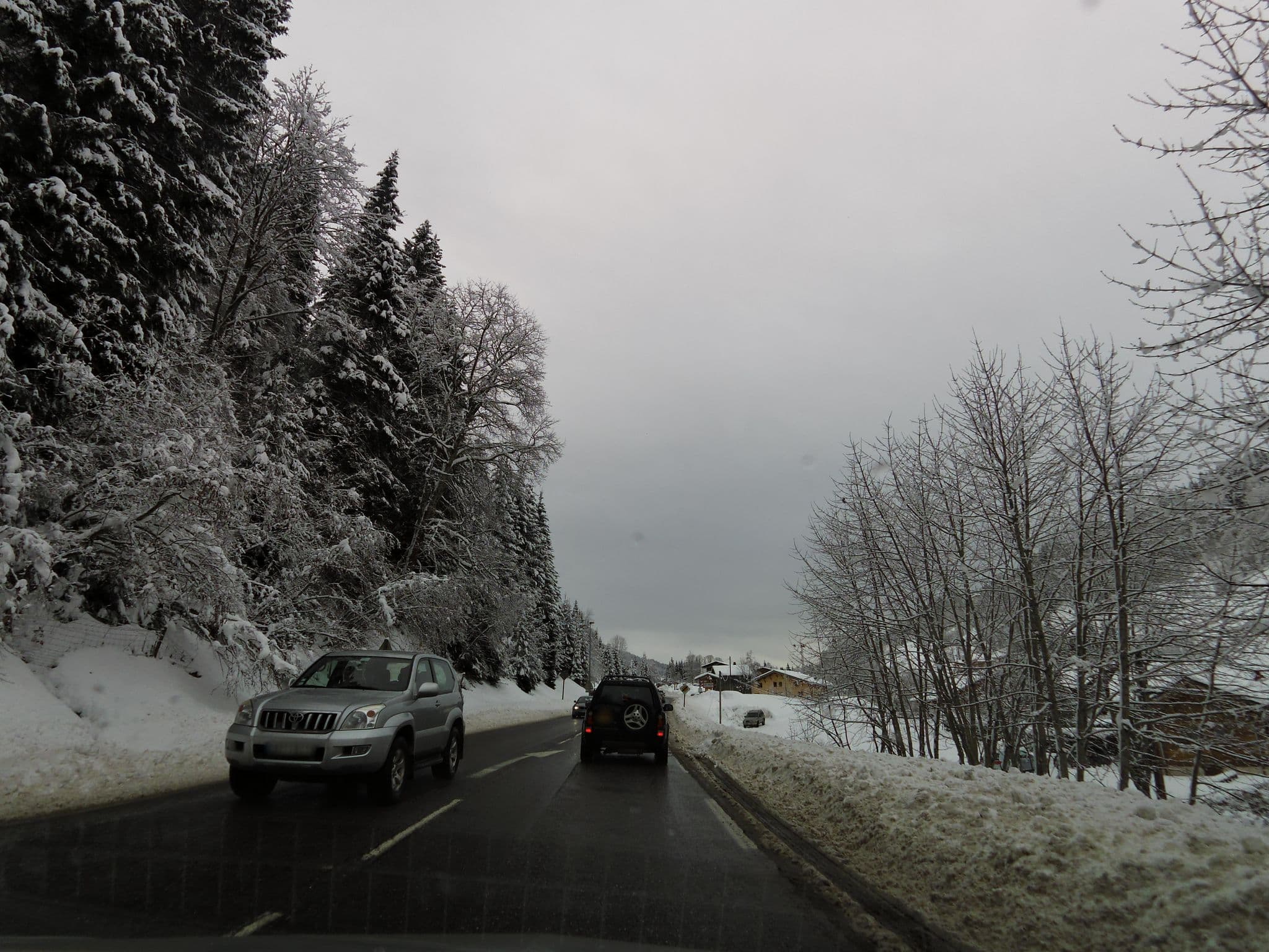 Street view near Chalet Annapurna, Les Gets — © legrandblond (CC BY-SA · Mapillary)