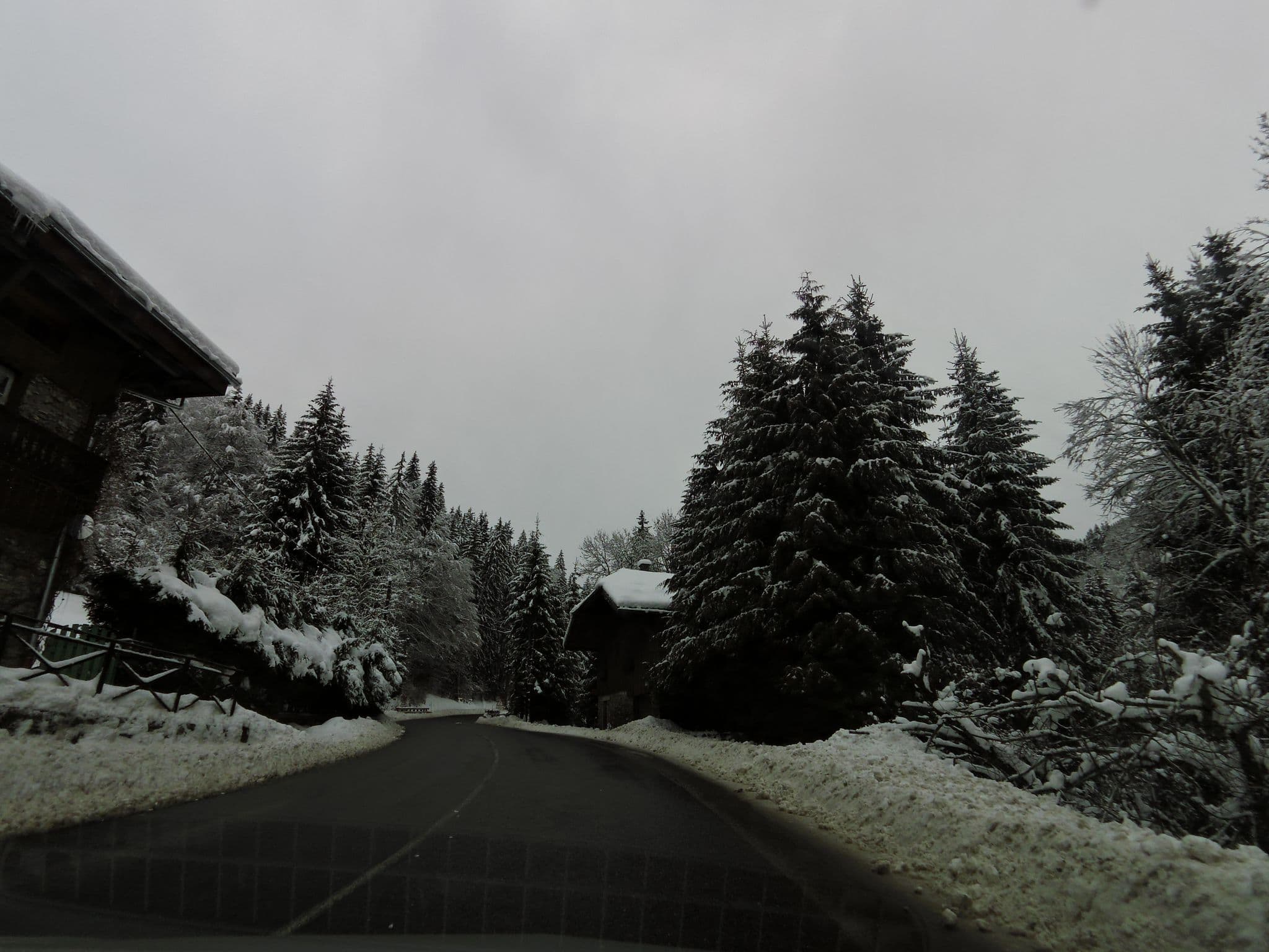 Street view near The Nest, Pure Peaks, Morzine — © legrandblond (CC BY-SA · Mapillary)