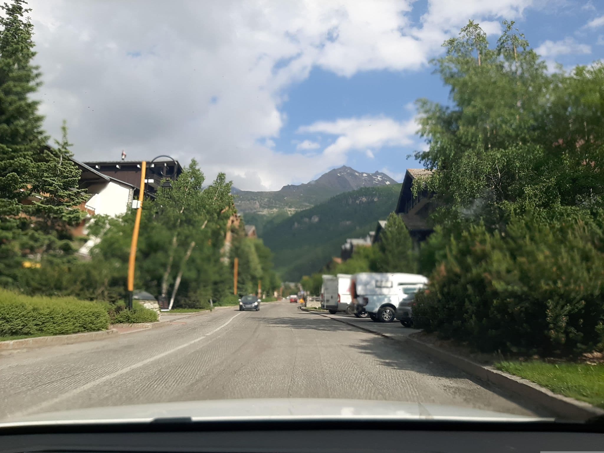 Street view near Hotel Auberge Saint-Hubert, Val-d'Isère — © alexmodesto73 (CC BY-SA · Mapillary)