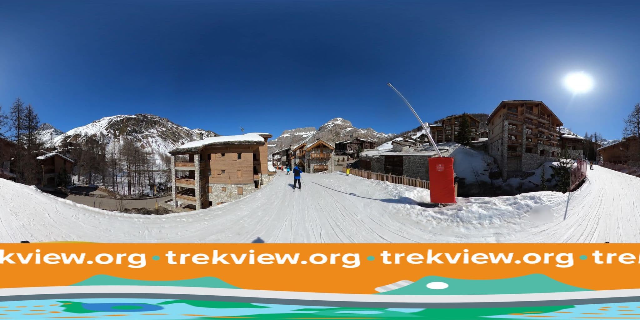 Street view near Chalets du Jardin Alpin, Val-d'Isère — © trekviewed (CC BY-SA · Mapillary)